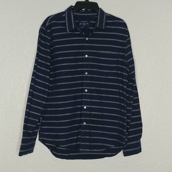 American Eagle Outfitters American Eagle Outfitters Prep Fit Button