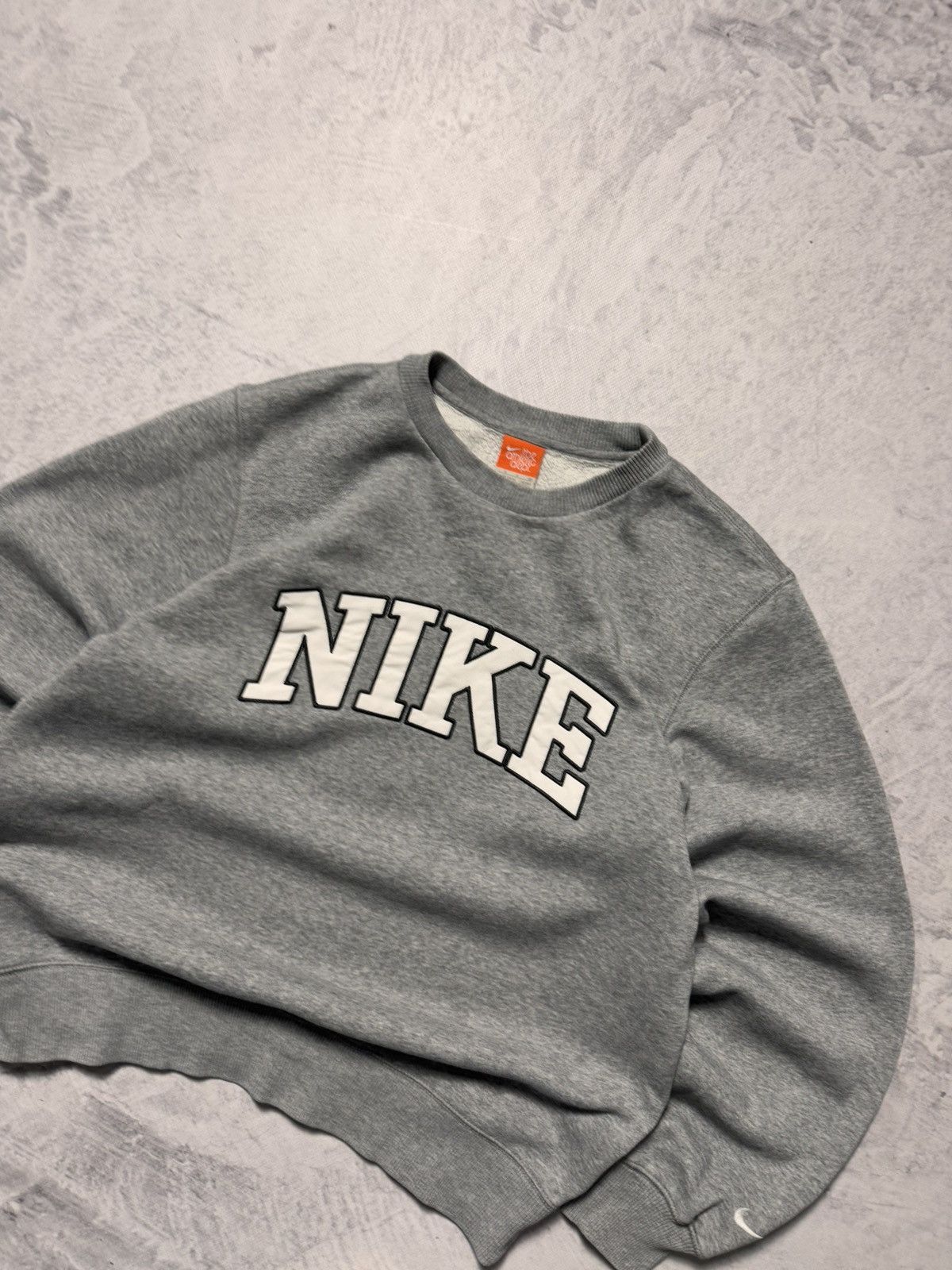 Nike × Vintage 00s Nike Vintage Big Logo Oversize Sweatshirt Crewneck Y2K Size US L / EU 52-54 / 3 - 2 Thumbnail