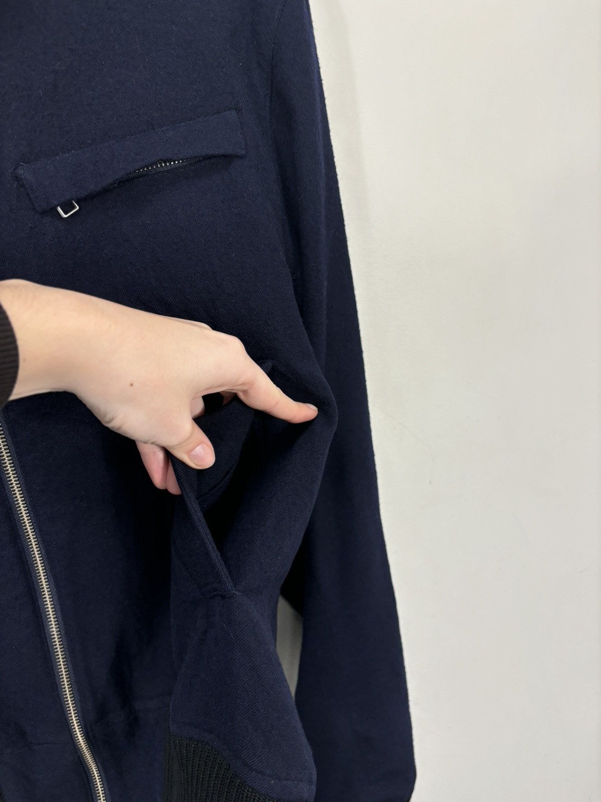 Acne Studios Acne Studios AW07 Vintage Men’s Navy Blue Wool Bomber Jacket Size US M / EU 48-50 / 2 - 10 Thumbnail