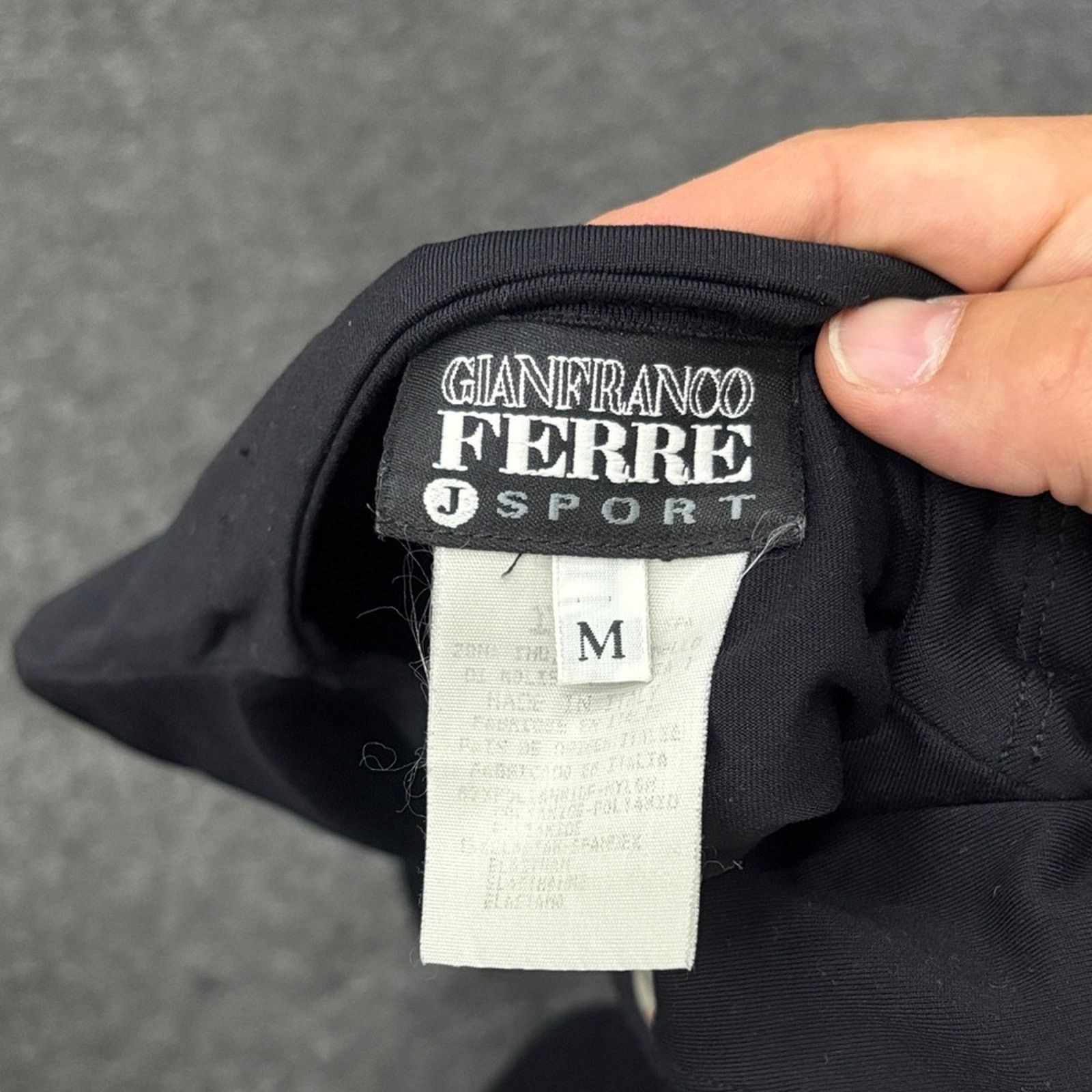 Gianfranco Ferre NWT Gianfranco Ferre Sport Black Long Sleeve Tee Size M Size M / US 6-8 / IT 42-44 - 6 Thumbnail