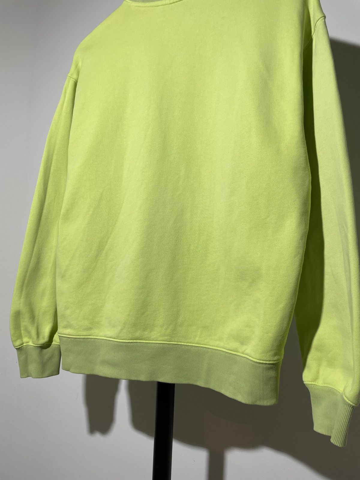 Carhartt × Vintage CARHARTT WIP SMALL LOGO NEON SWEATSHIRT Size US S / EU 44-46 / 1 - 12 Thumbnail