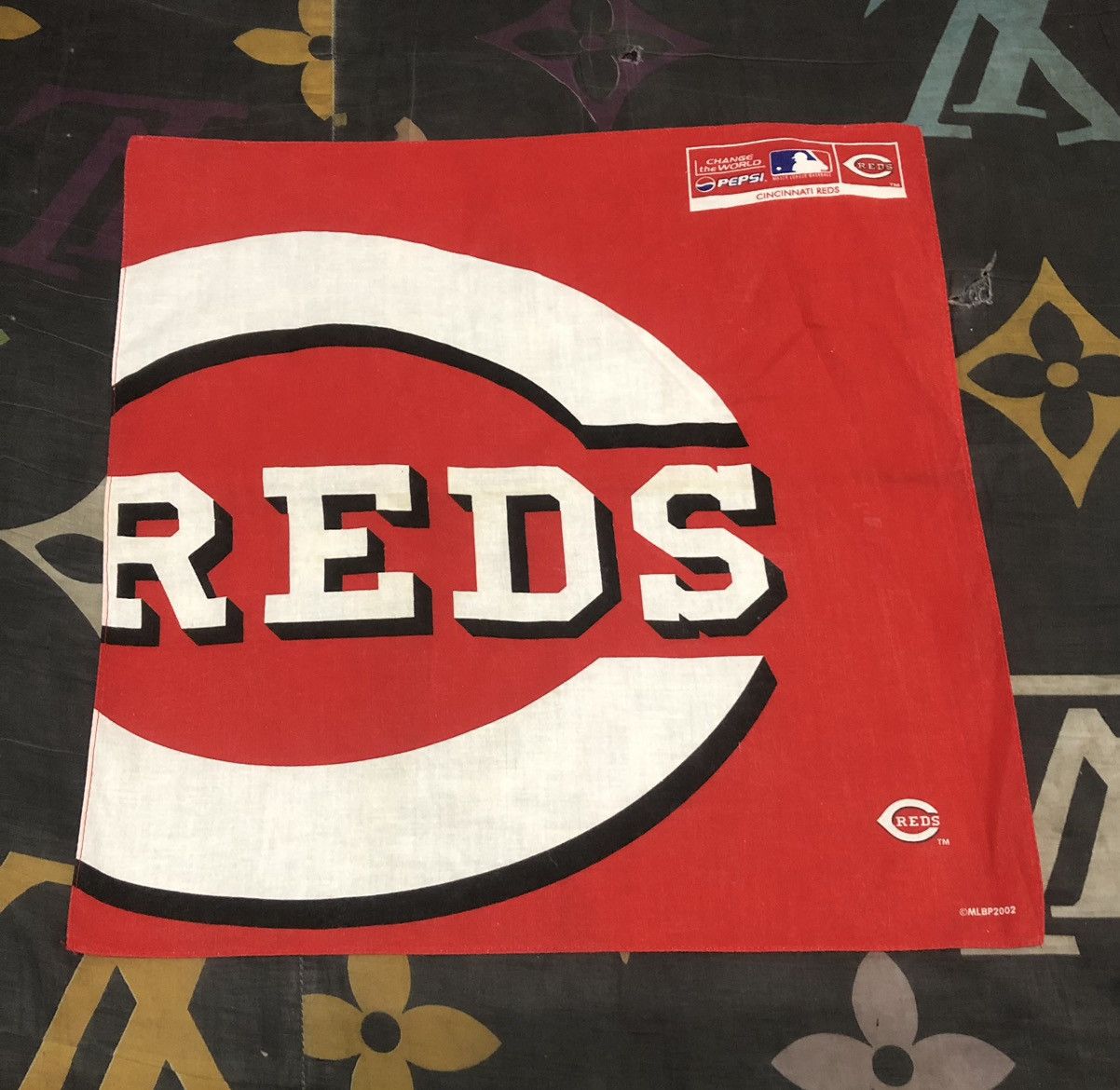 MLB Vintage MLB Cincinnati Reds handkerchief/pocketsquare Size ONE SIZE - 2 Thumbnail