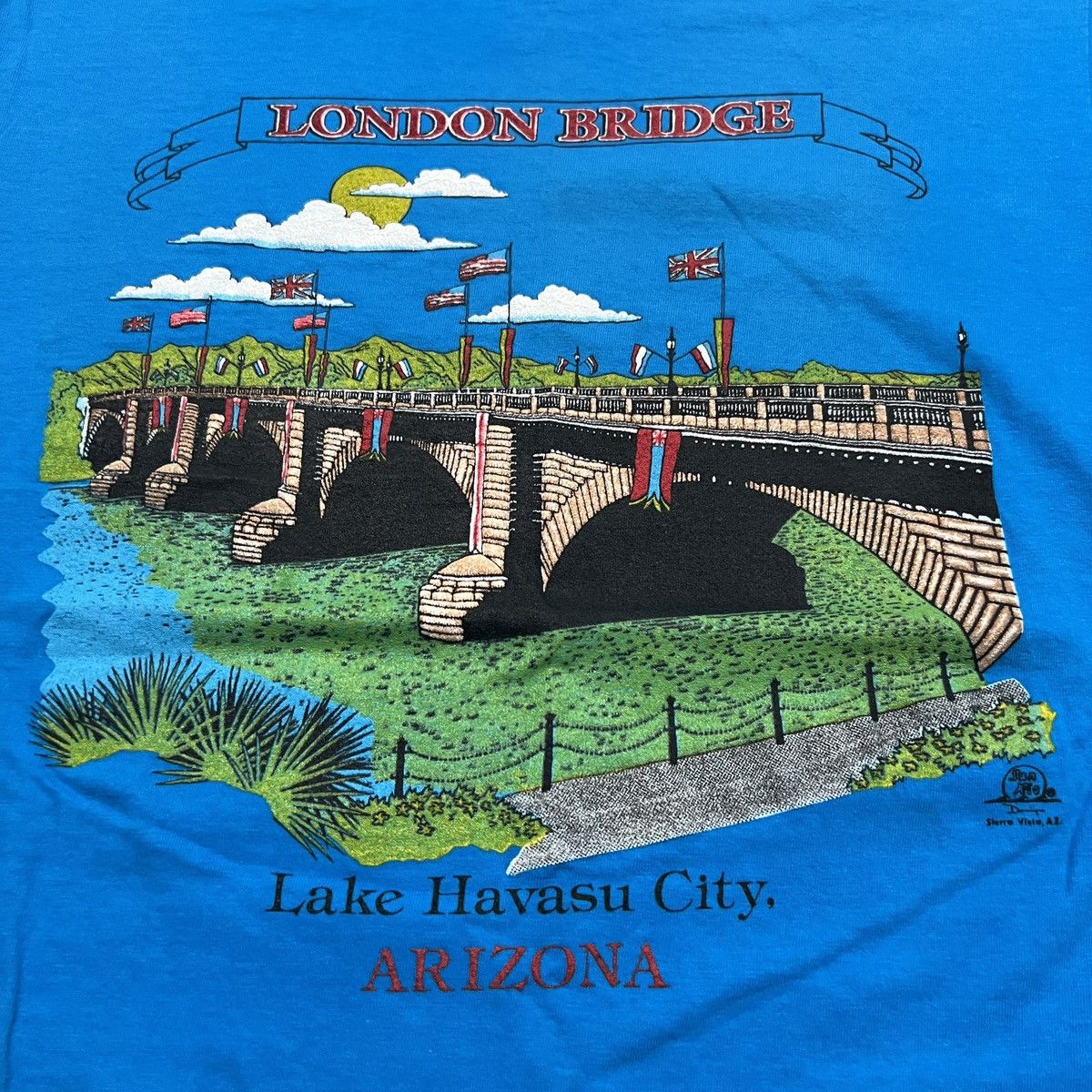 Vintage Vintage 90s London Bridge Lake Havasu Arizona tourist shirt Size US L / EU 52-54 / 3 - 2 Thumbnail