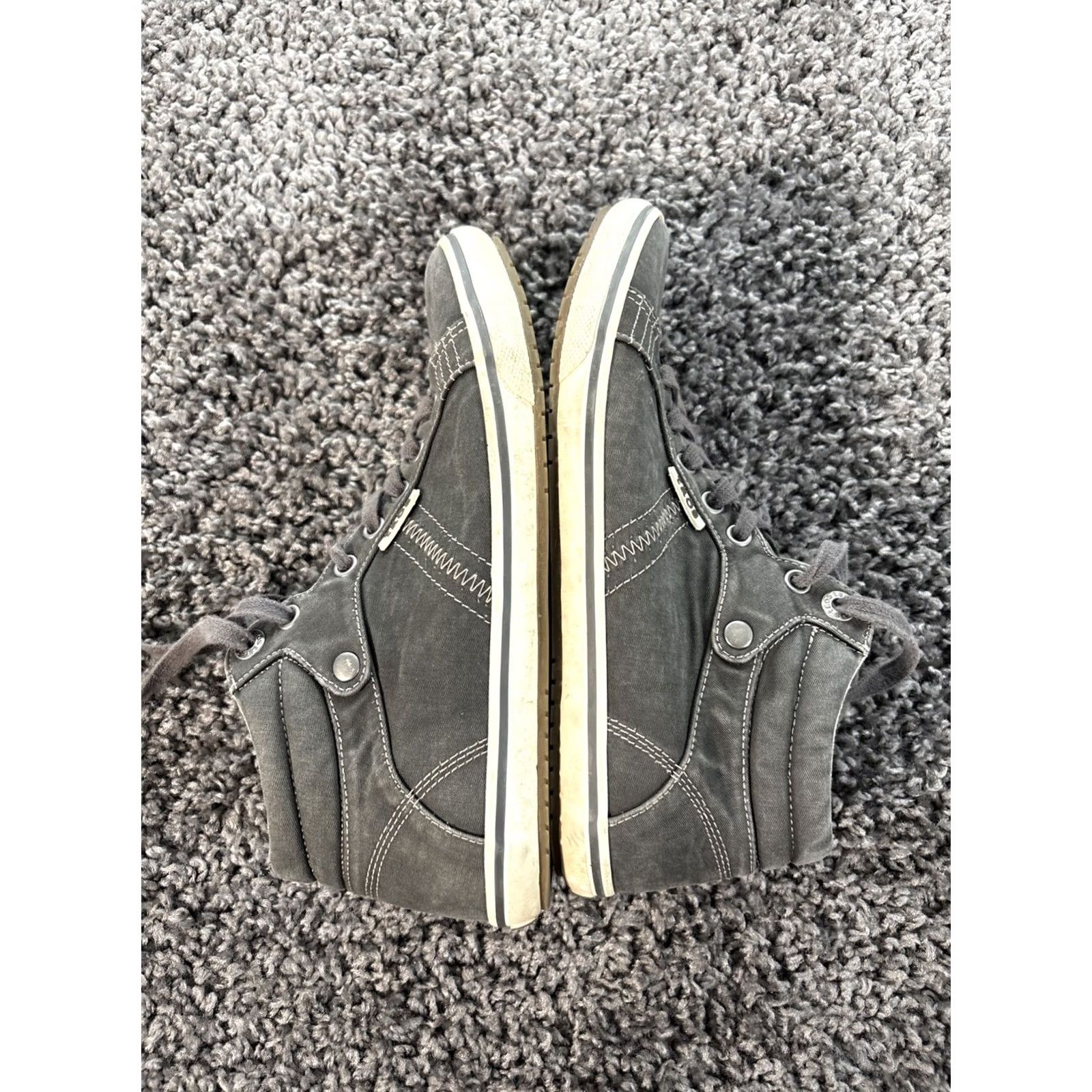 Taos Taos Startup High Top Sneaker Womens 8.5 Gray Lace Up Zip Sides Canvas Heel Flat M Shoes Size M / US 6-8 / IT 42-44 - 7 Thumbnail