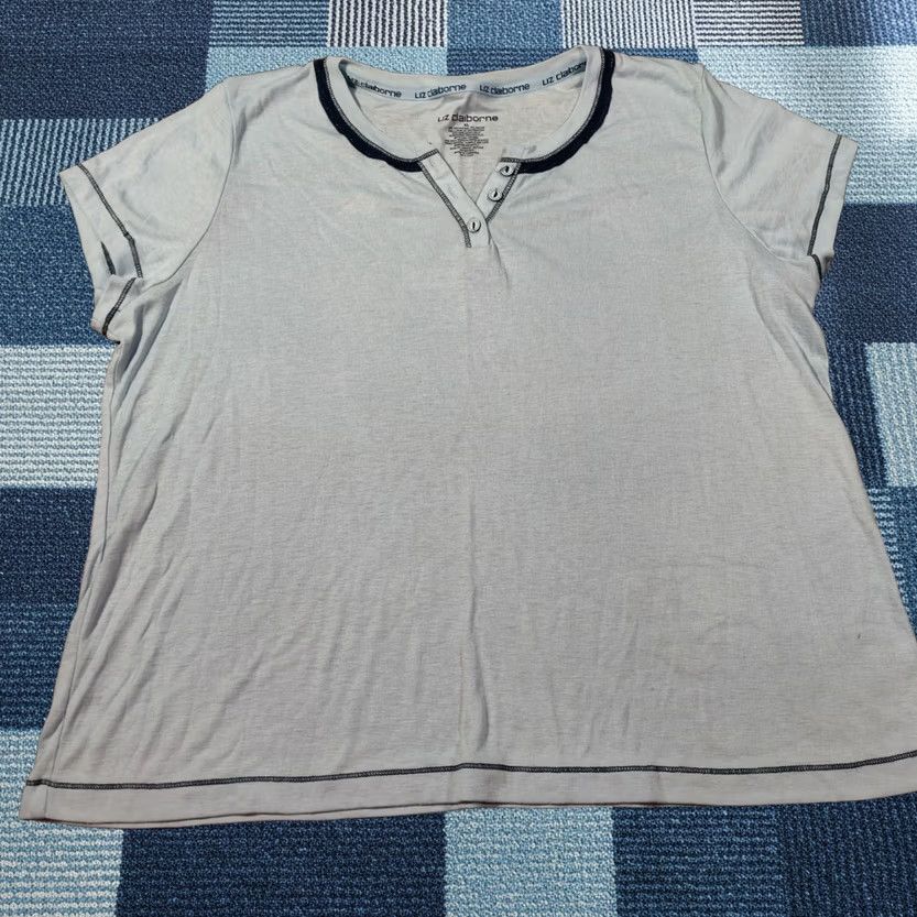 Liz Claiborne Liz Claiborne Shirt Womens XL Blue Henley Cap Sleeve Casual Tee Size XL / US 12-14 / IT 48-50 - 1 Thumbnail