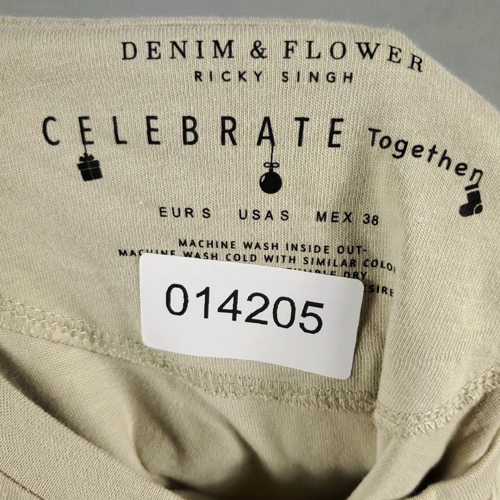 Denime Denim & Flower T-Shirt Unisex Adults Size S Beige Cotton Short Sleeve Crew Neck Graphic Pug Bad Santa Size US S / EU 44-46 / 1 - 7 Thumbnail