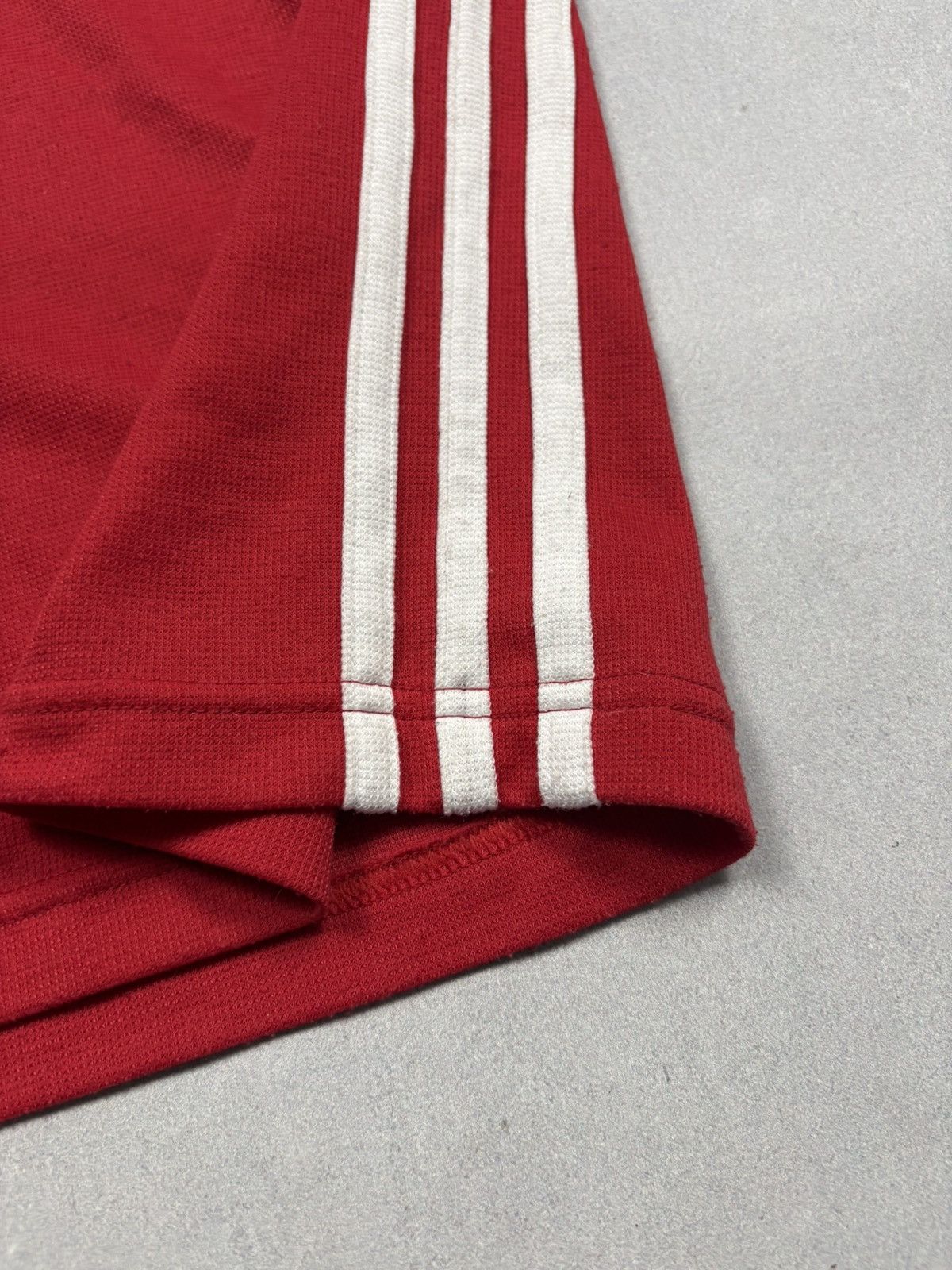 Adidas 90s Adidas TSV Bayer 04 Leverkusen Running Vintage Tank Top Size US L / EU 52-54 / 3 - 5 Thumbnail