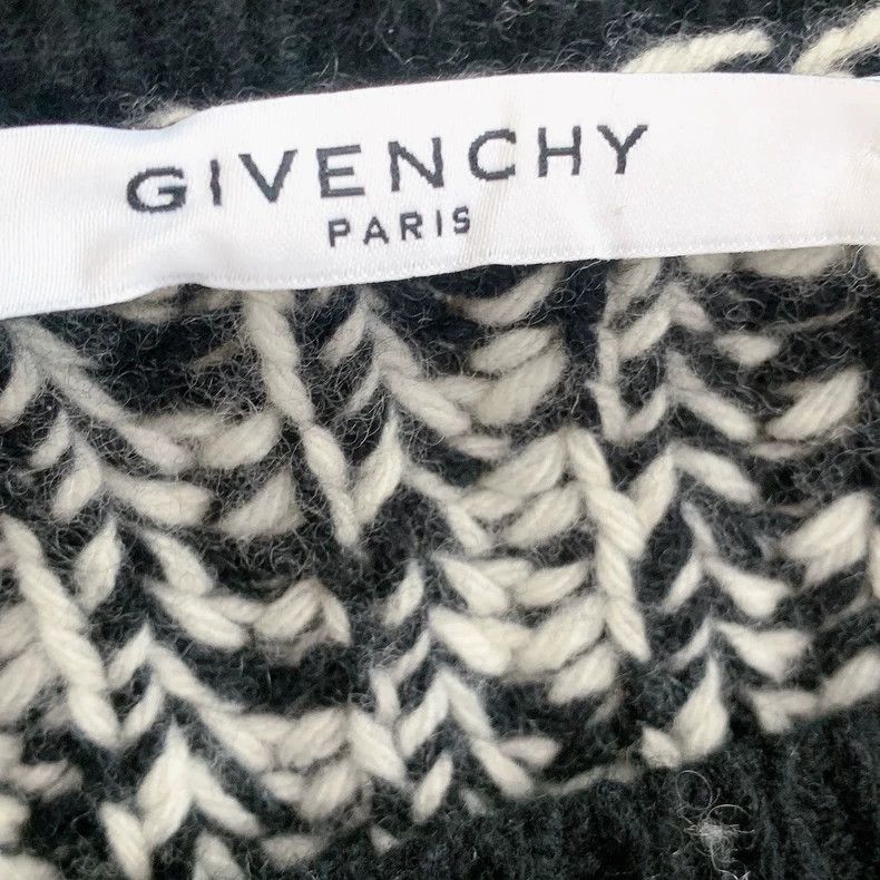 Givenchy Givenchy Brand New Authentic Knitwear (Women's Wear) Size M / US 6-8 / IT 42-44 - 5 Thumbnail