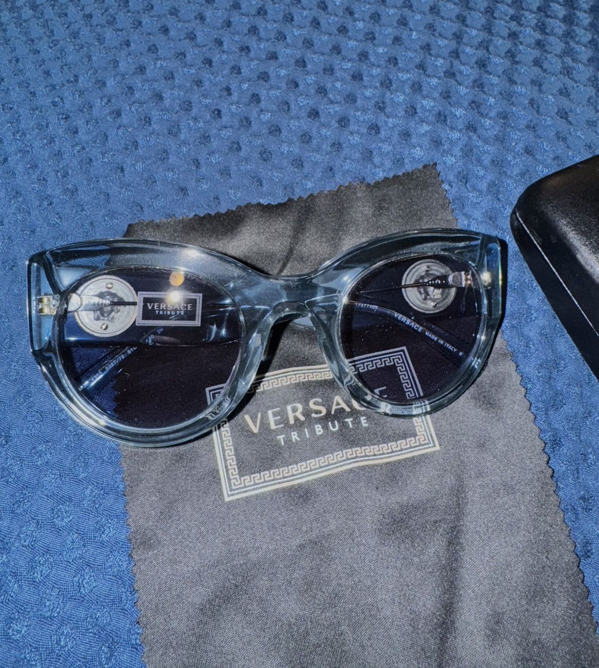 Versace Vintage Transparent Baby Blue Versace Sunglasses Size ONE SIZE - 2 Thumbnail