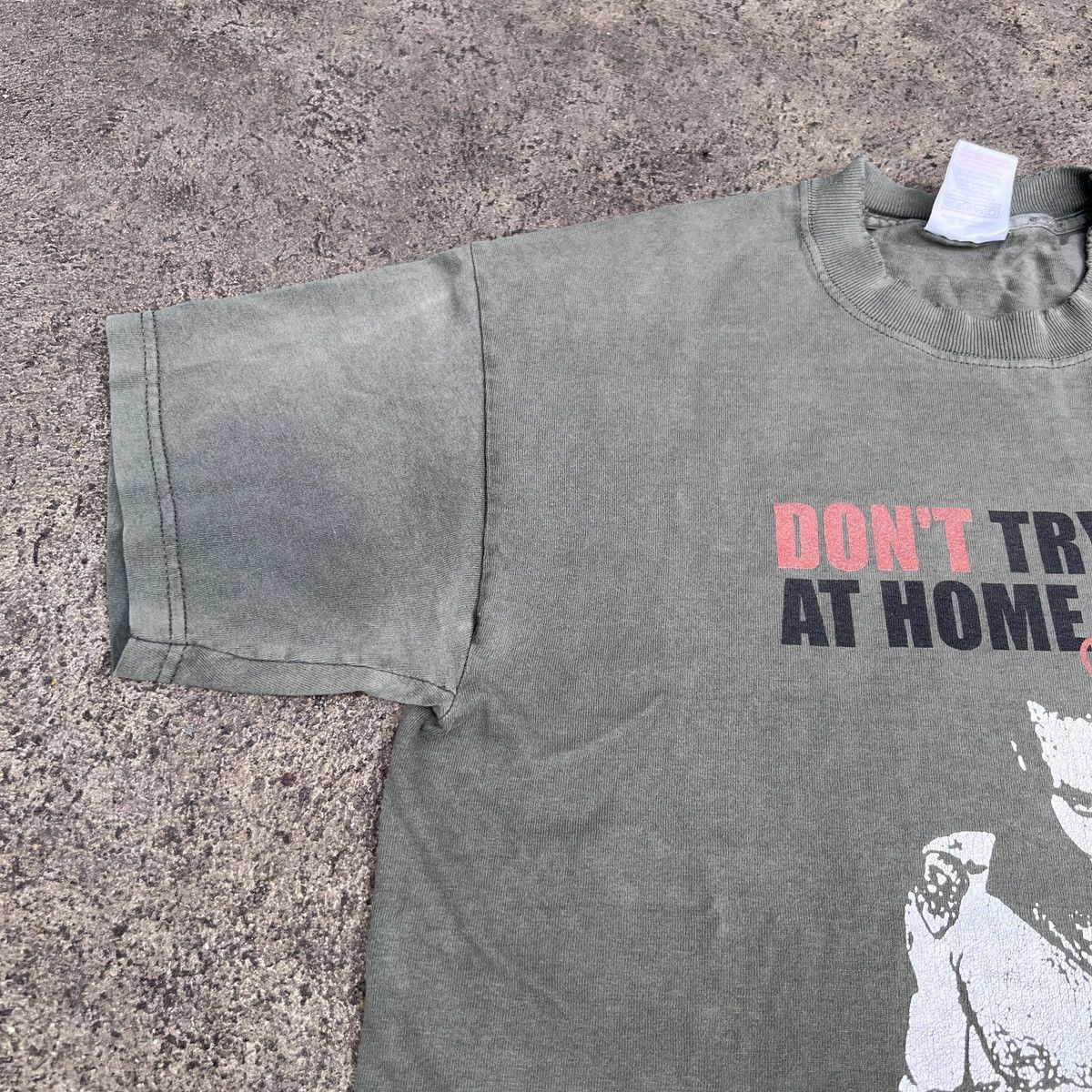Vintage Vintage Y2K Steve O Jackass MTV Promo Tee Faded Thrashed Size US M / EU 48-50 / 2 - 5 Thumbnail