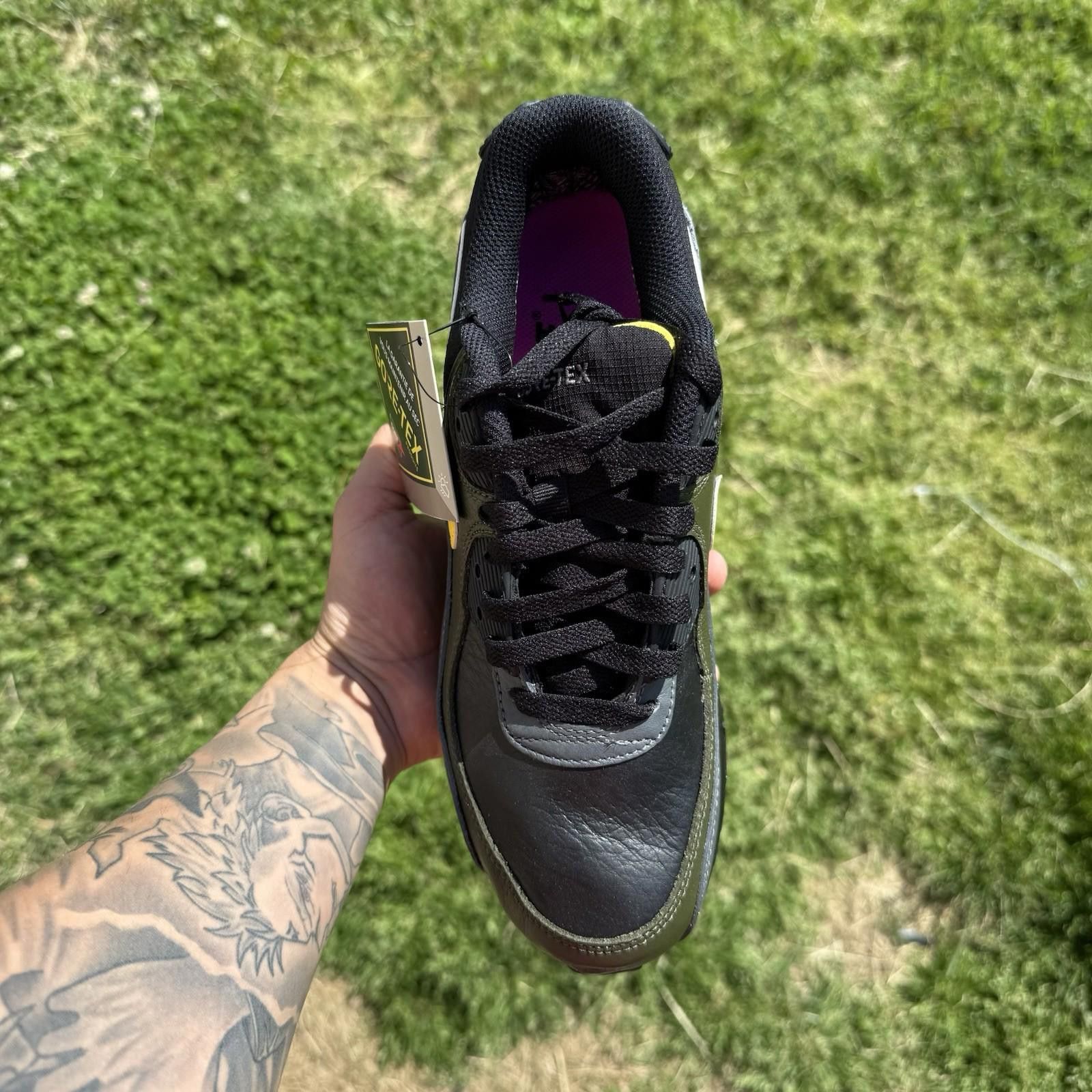 Nike NikenAir Max 90 Gore-Tex GTX Black Tour Yellow Khaki 6.5 Men Size US 6.5 / EU 39-40 - 3 Thumbnail