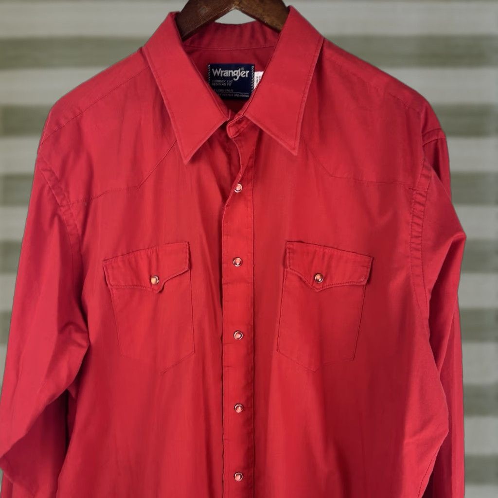 Wrangler VINTAGE Wrangler Shirt Men's 18 X 36 Red Cowboy Cut X Long Tails Snaps Western USA Made Shirt Size US XXL / EU 58 / 5 - 1 Thumbnail