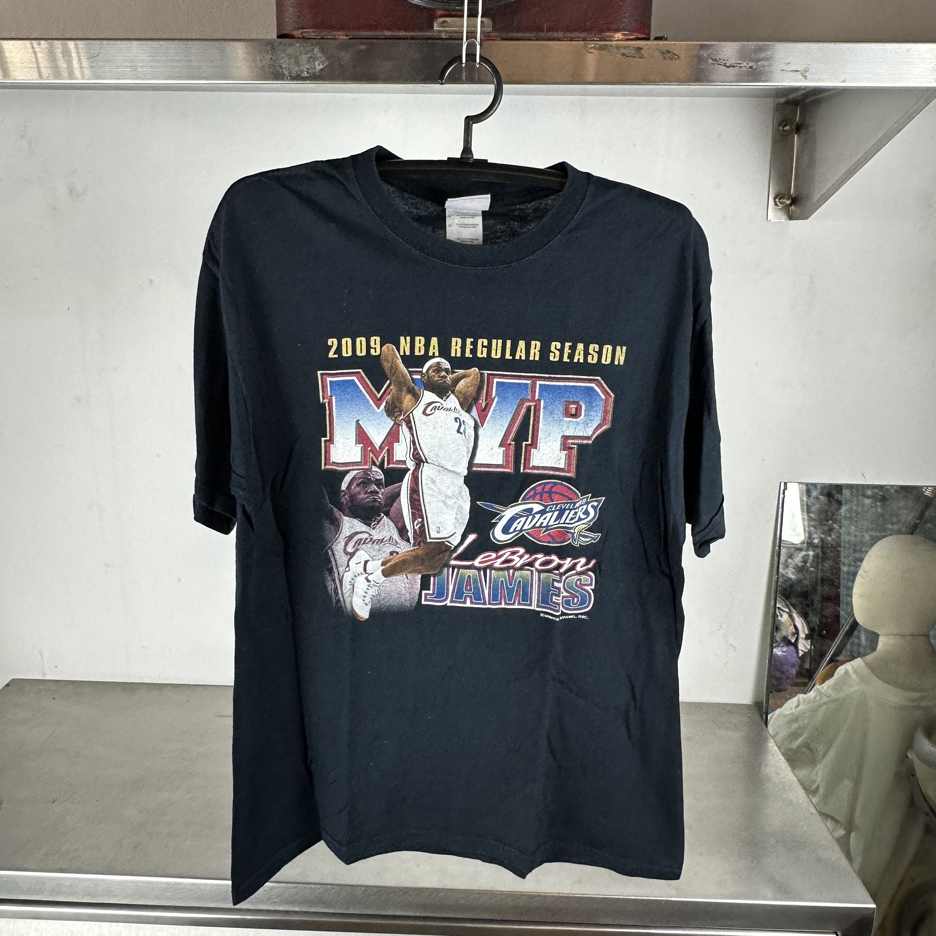 2009 Lebron James Cavaliers NBA Season MVP T-shirt