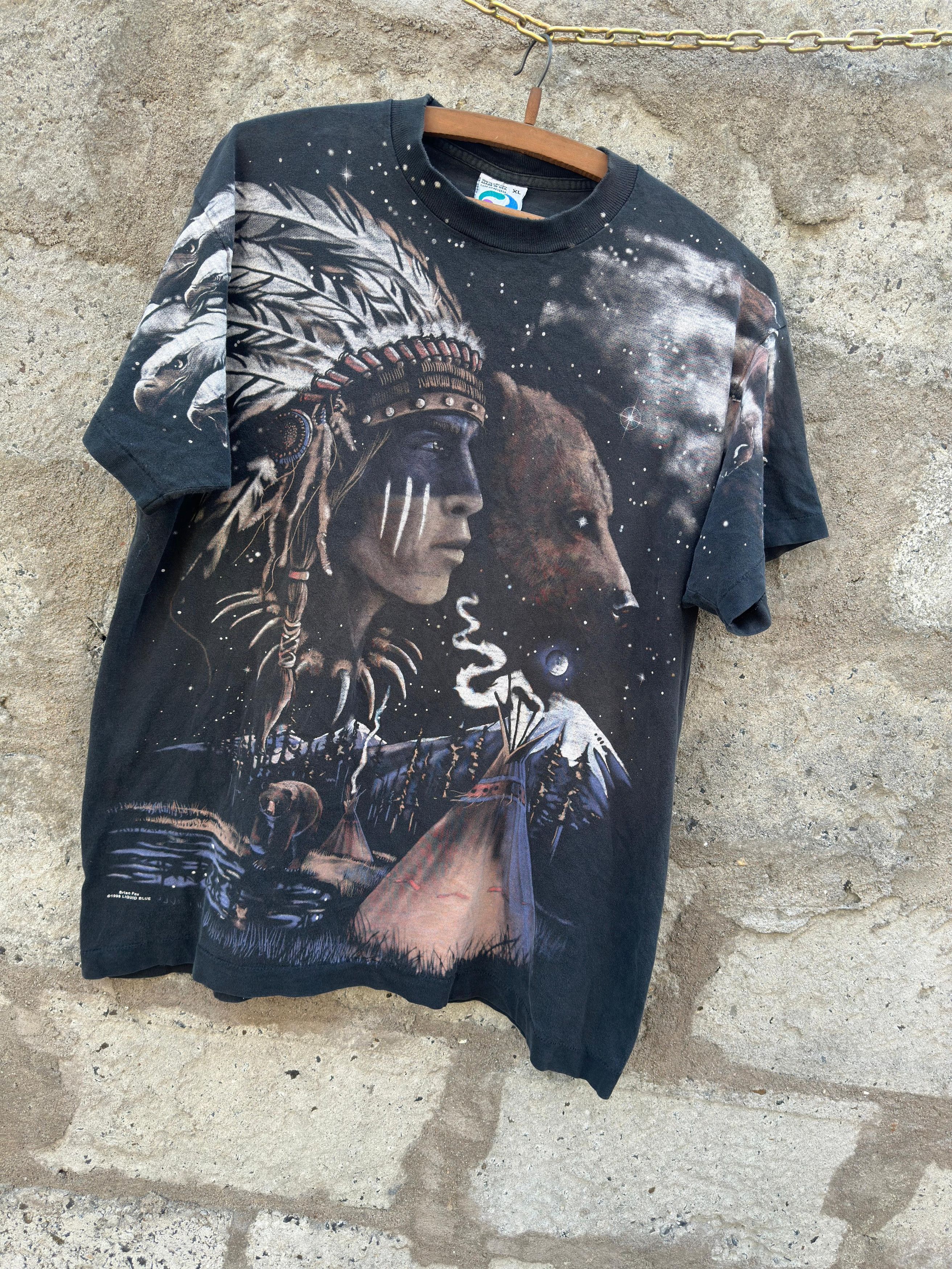 Liquid Blue vintage 1998 Liquid Blue Brian Fox "Indian Bear" AOP T-shirt Size US XL / EU 56 / 4 - 2 Thumbnail