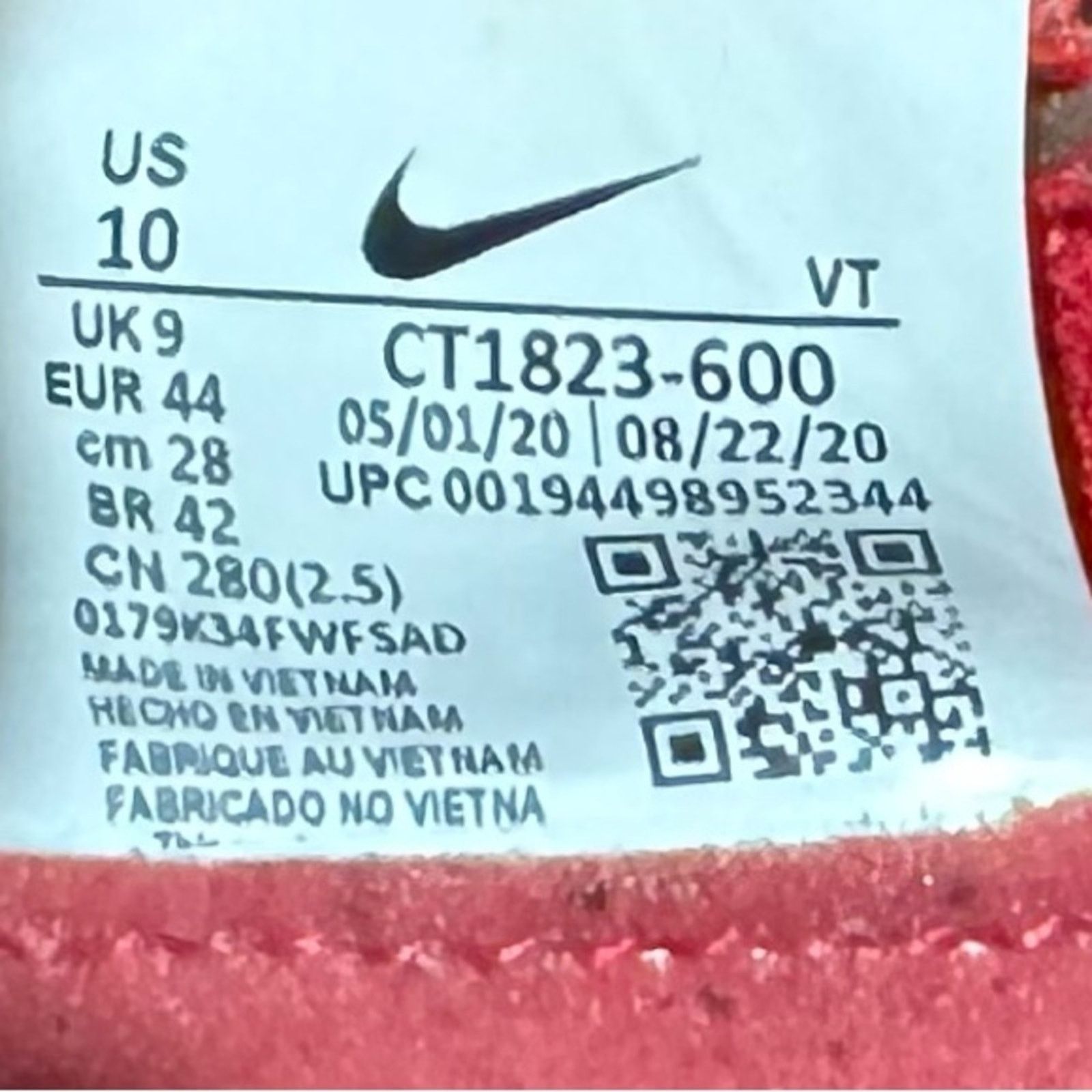 Nike Nike Air Vapormax 2020 Flyknit Team Red Size US 10 / EU 43 - 7 Thumbnail