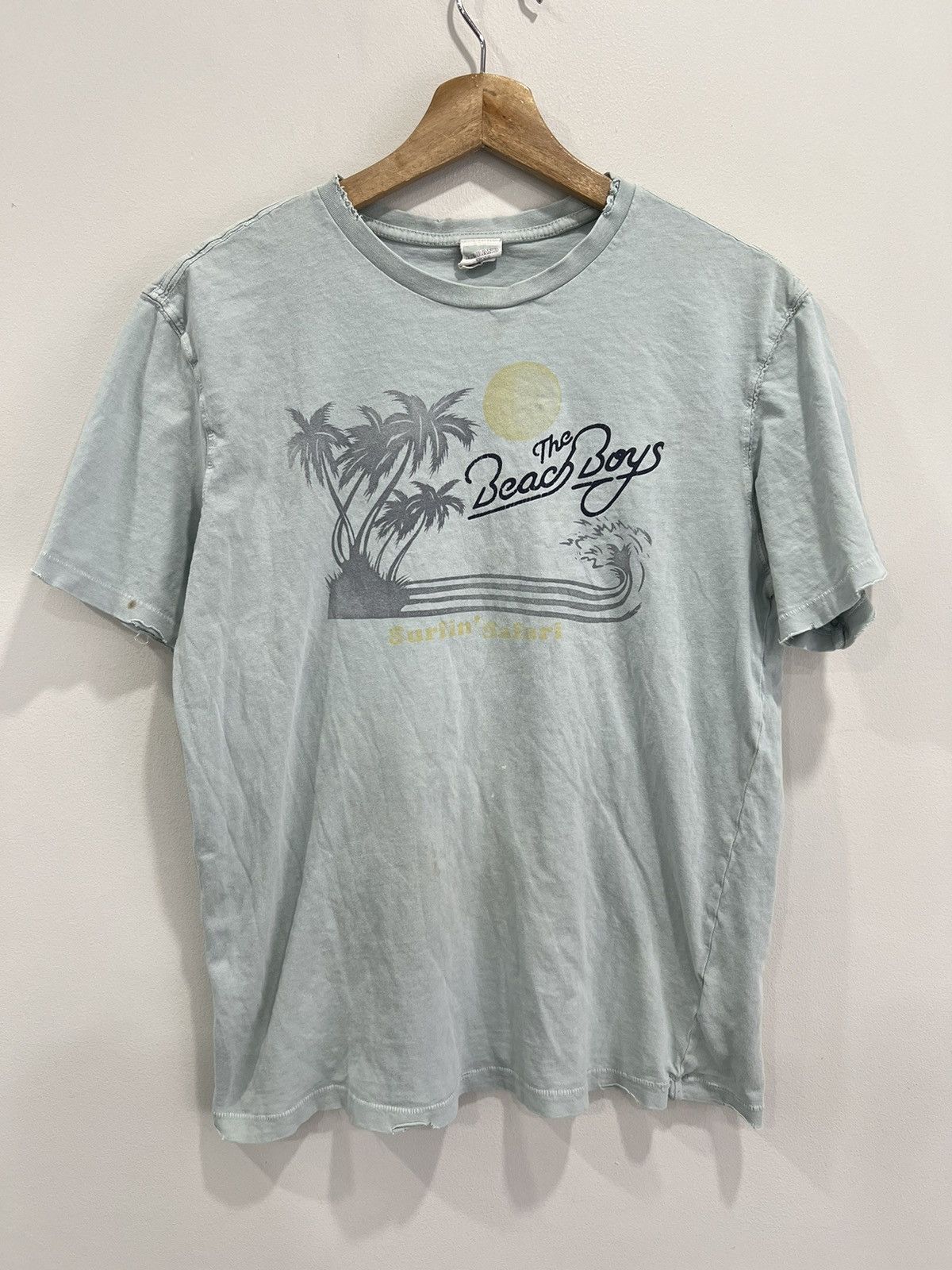 Japanese Brand Vintage Beach Boys Surfin Safari Tee shirt Size US S / EU 44-46 / 1 - 1 Thumbnail