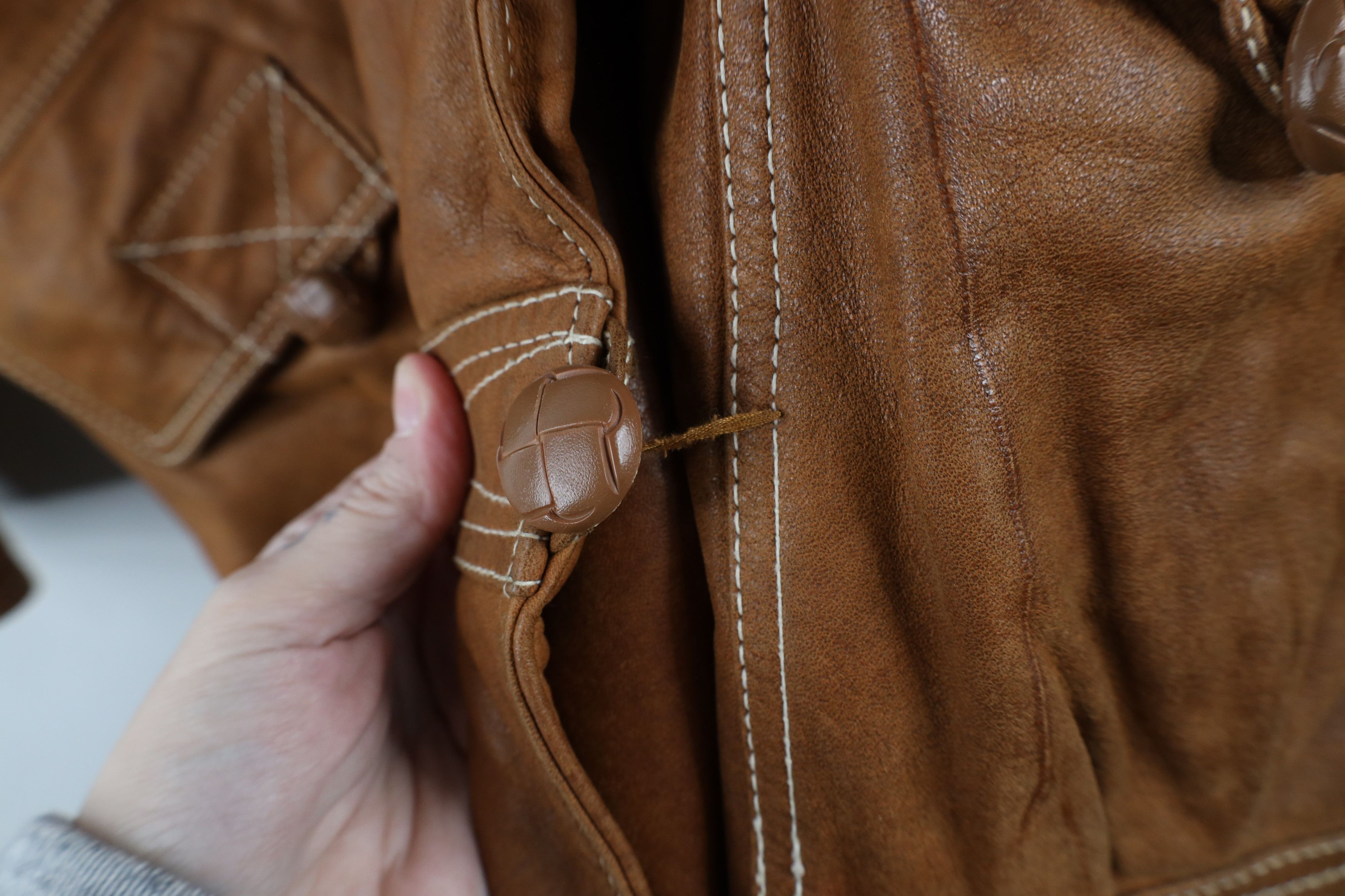 Vintage Vintage 90s Streetwear Shearling Collar Leather Jacket Size S / US 4 / IT 40 - 4 Thumbnail