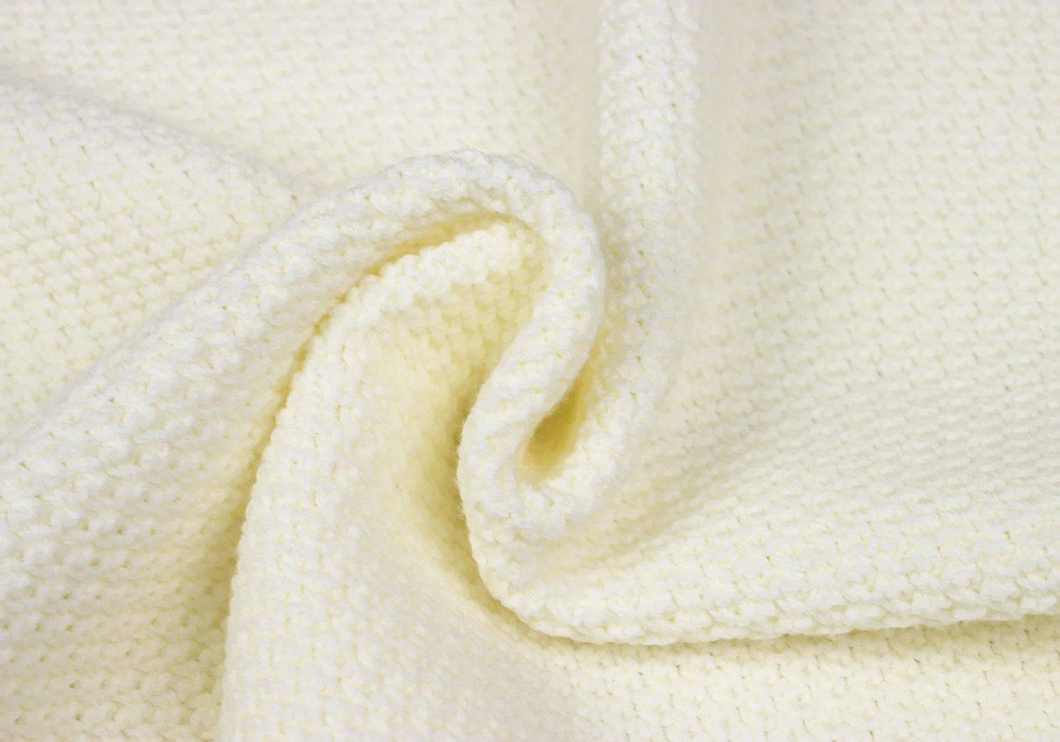 Issey Miyake Rustic Knit Vest in Off White - 2025A/W Collection Size US S / EU 44-46 / 1 - 10 Thumbnail