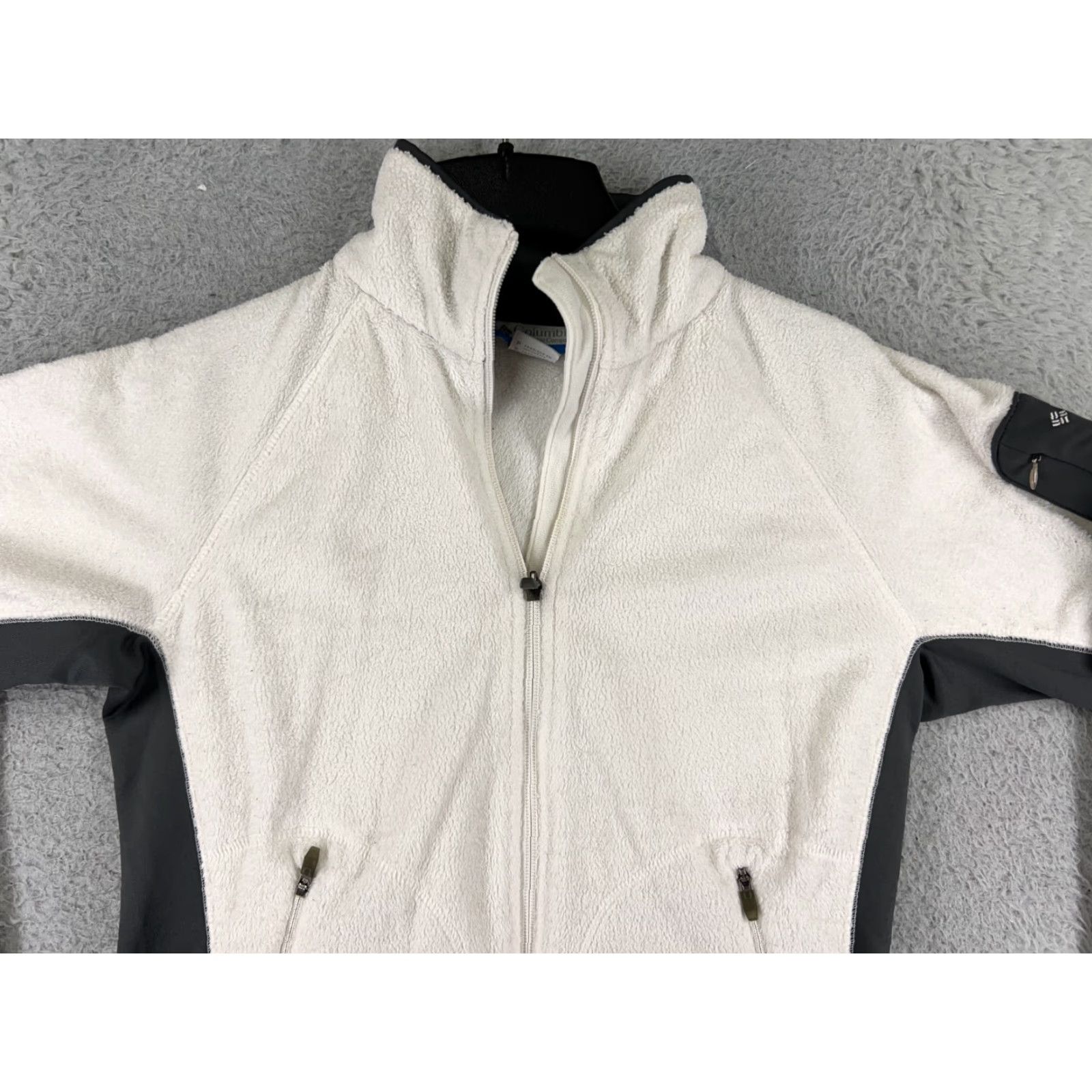 Vintage Columbia Jacket Women Small White Black Polyester Fleece Pockets Zip Zipper Embroidered Logo Cozy Hike Women Size S / US 4 / IT 40 - 7 Thumbnail