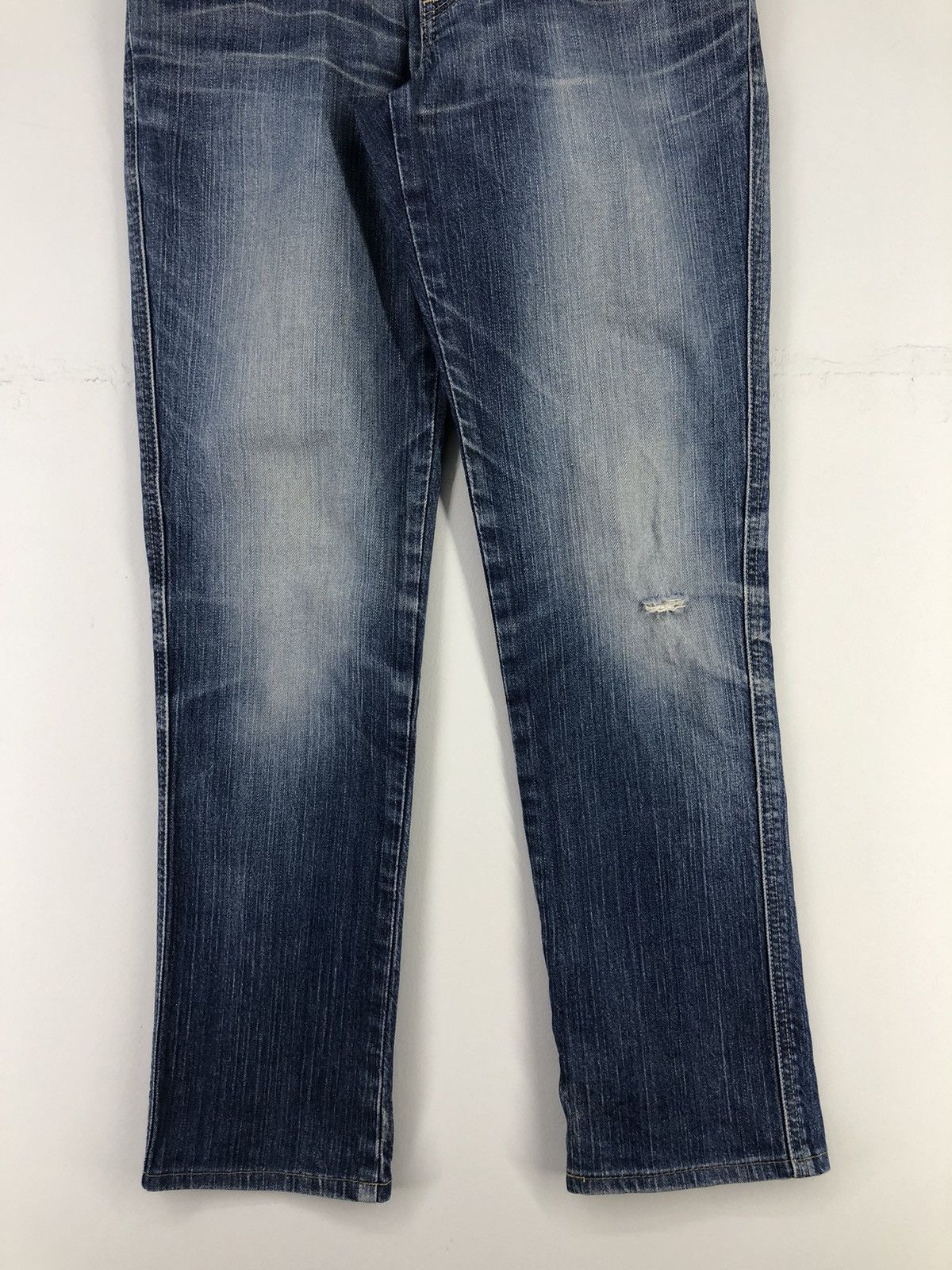 Edwin × Vintage Vintage Edwin Distressed Faded Blue Jeans Size US 28 / EU 44 - 14 Thumbnail