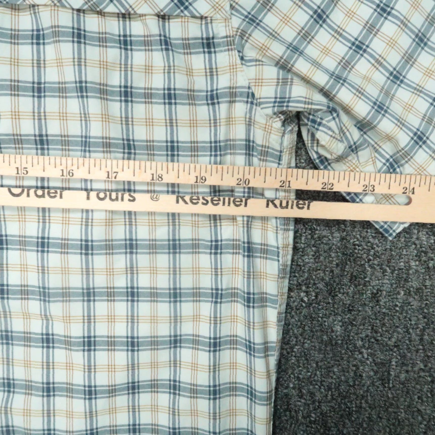 Filson Filson Shirt Mens Small Sky Plaid Twin Lakes Short Sleeve Button-Up Casual Travel Workwear Size US S / EU 44-46 / 1 - 7 Thumbnail