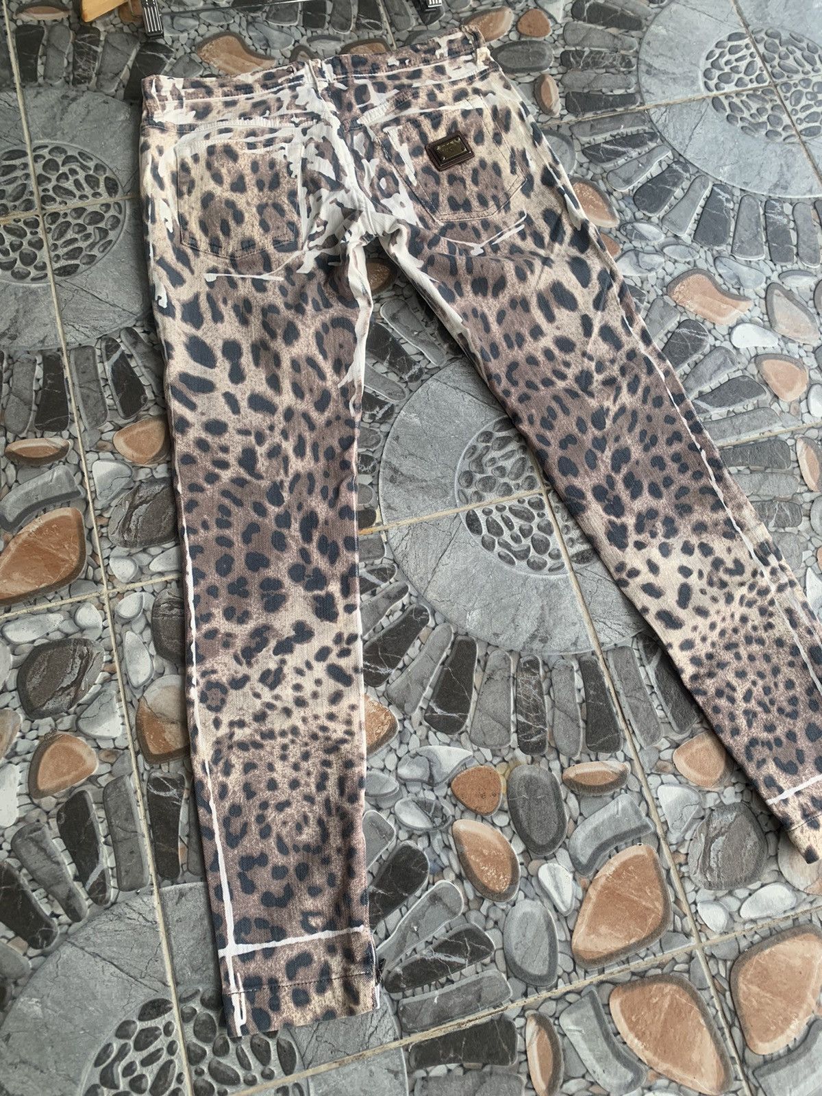 Dolce & Gabbana Dolce & Gabbana Leopard Printed Jeans Size 26" / US 2 / IT 38 - 7 Thumbnail