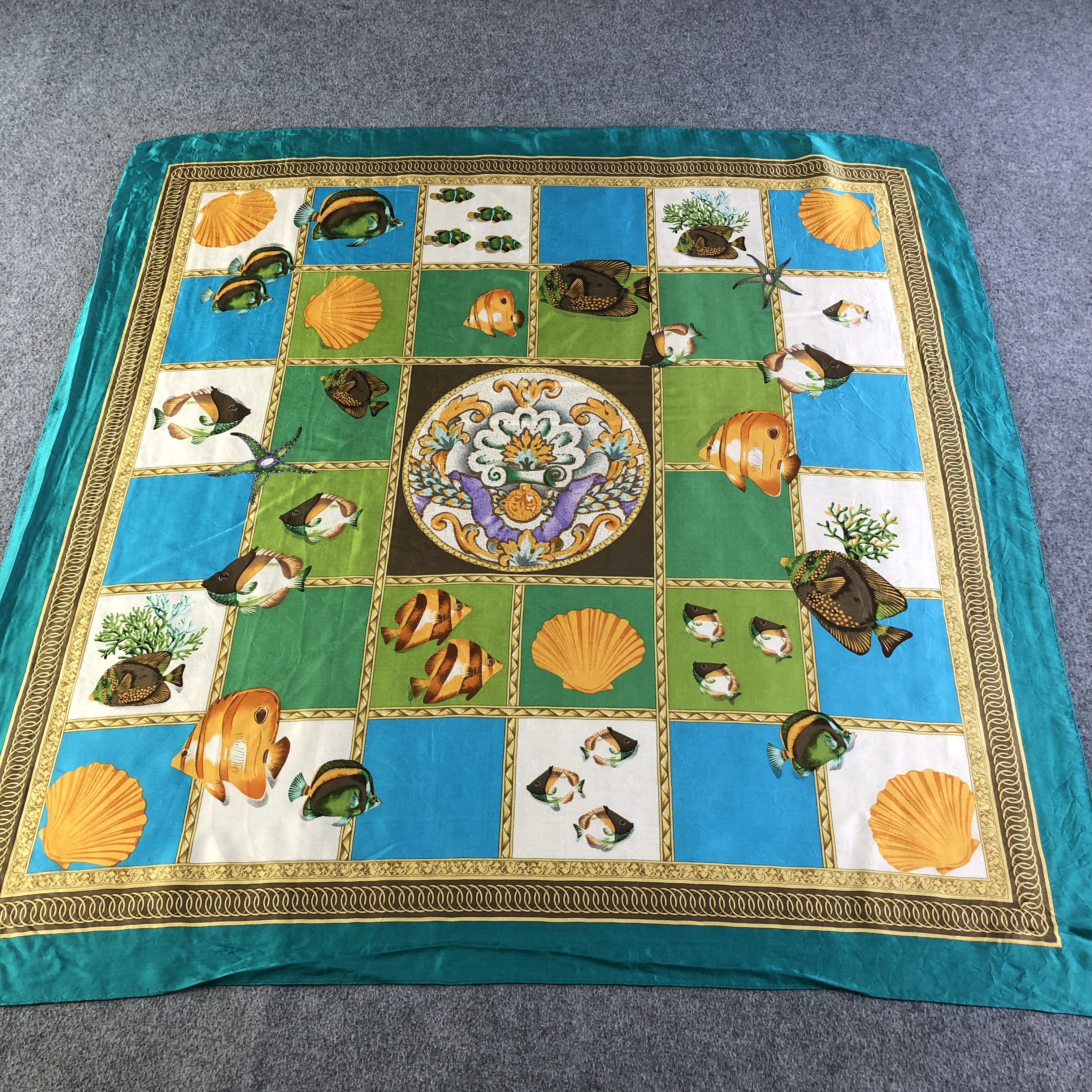 Japanese Brand Aquatic Creatures Luxury Silk Scarf M995 Size ONE SIZE - 2 Thumbnail