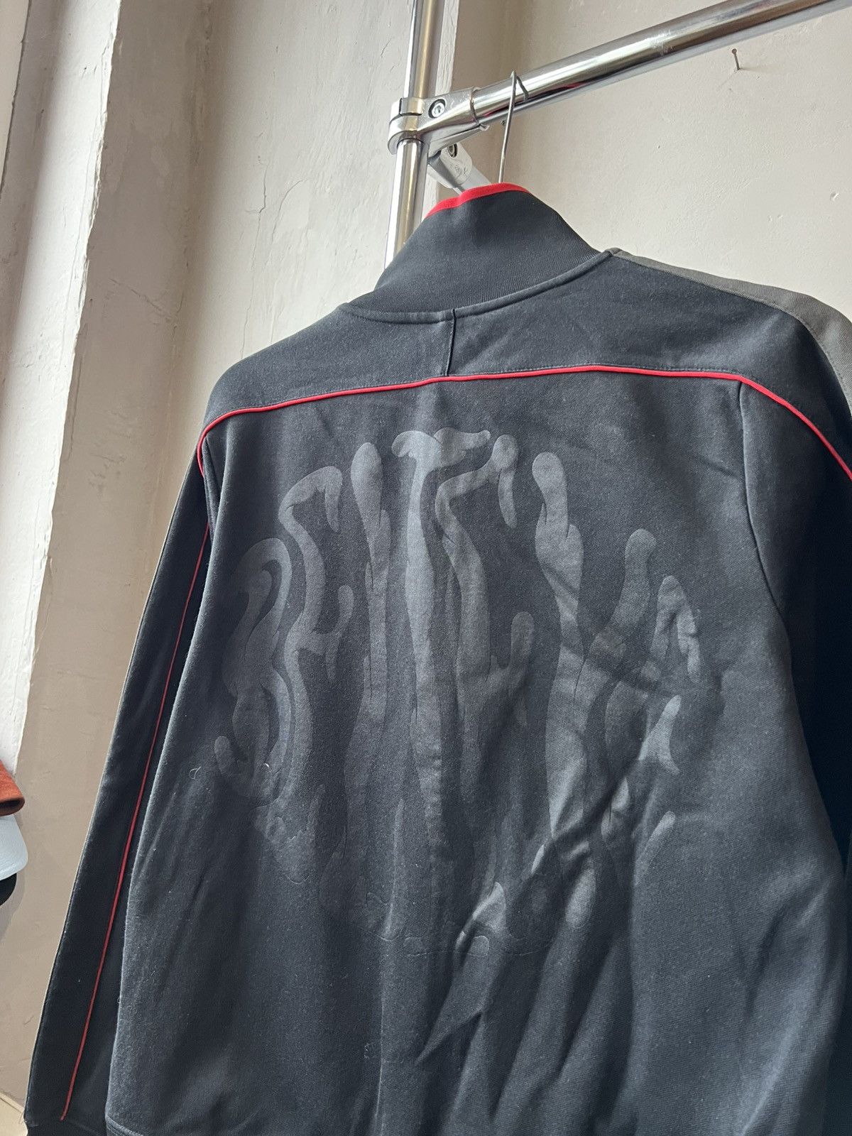 Nike 2010/11 MANCHESTER UNITED TRAINING TRACK ZIP SOCCER JACKET M Size US M / EU 48-50 / 2 - 11 Thumbnail
