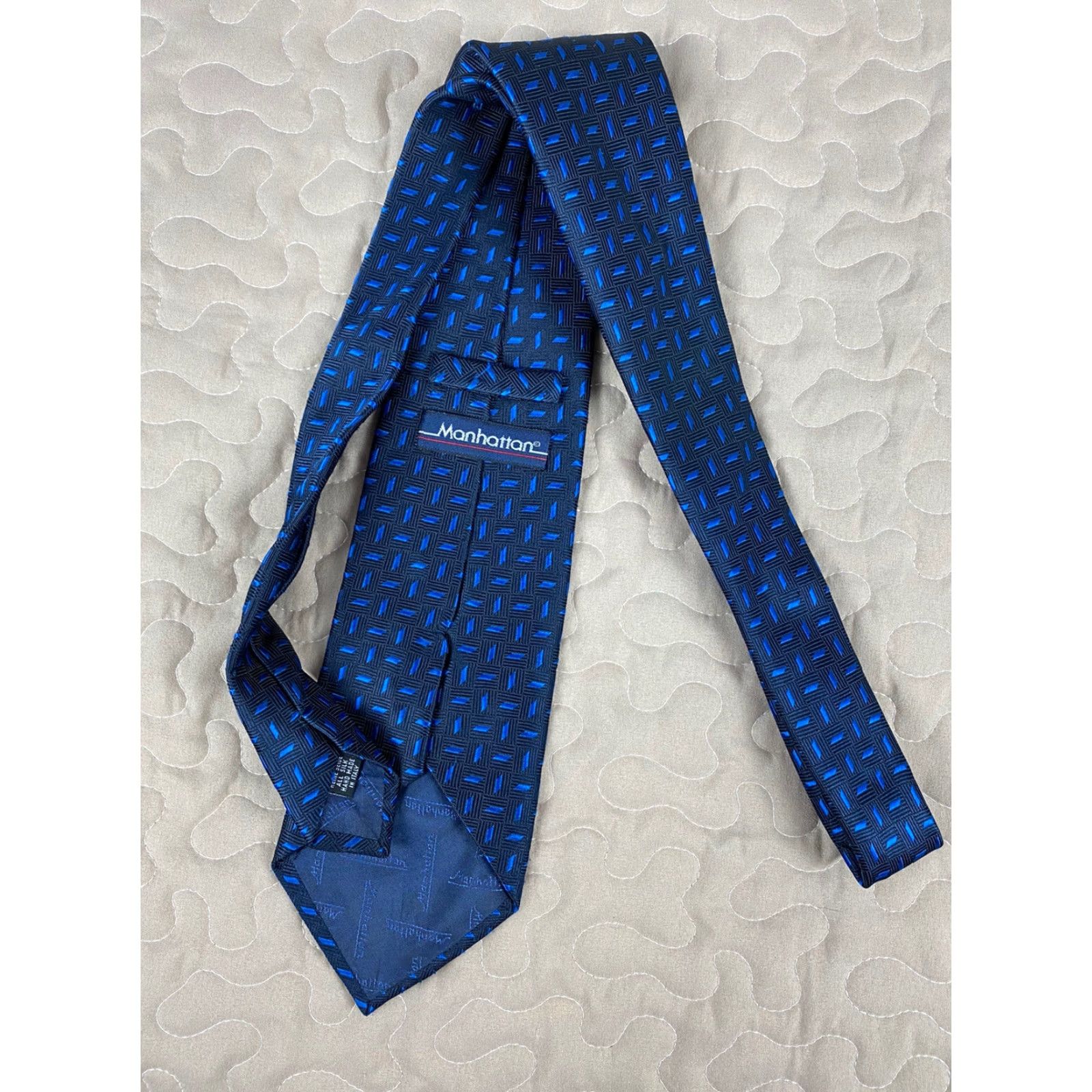 Vintage VINTAGE Manhattan Hand Made In Italy Navy Blue Silk Neck Tie 59x3.75 Men Tie Blue Size ONE SIZE - 4 Thumbnail