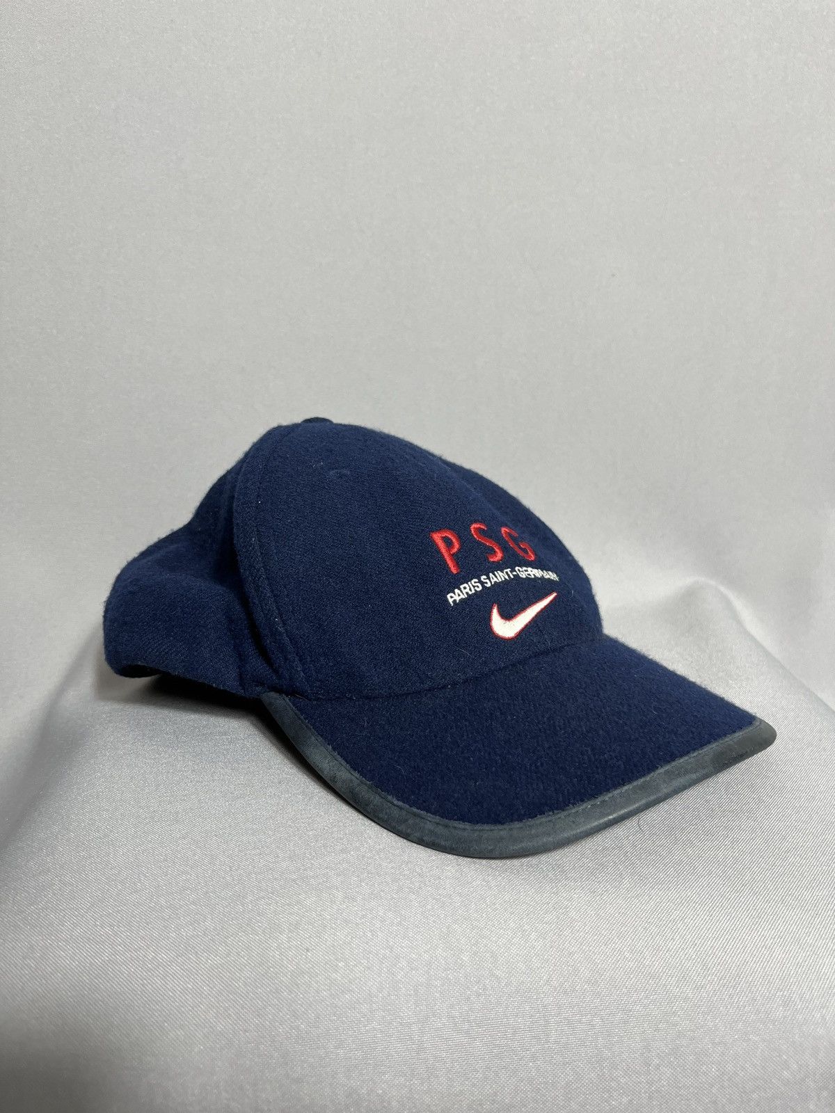 Vintage 90’s Nike PSG Paris Saint Garment Wool Soccer Hat