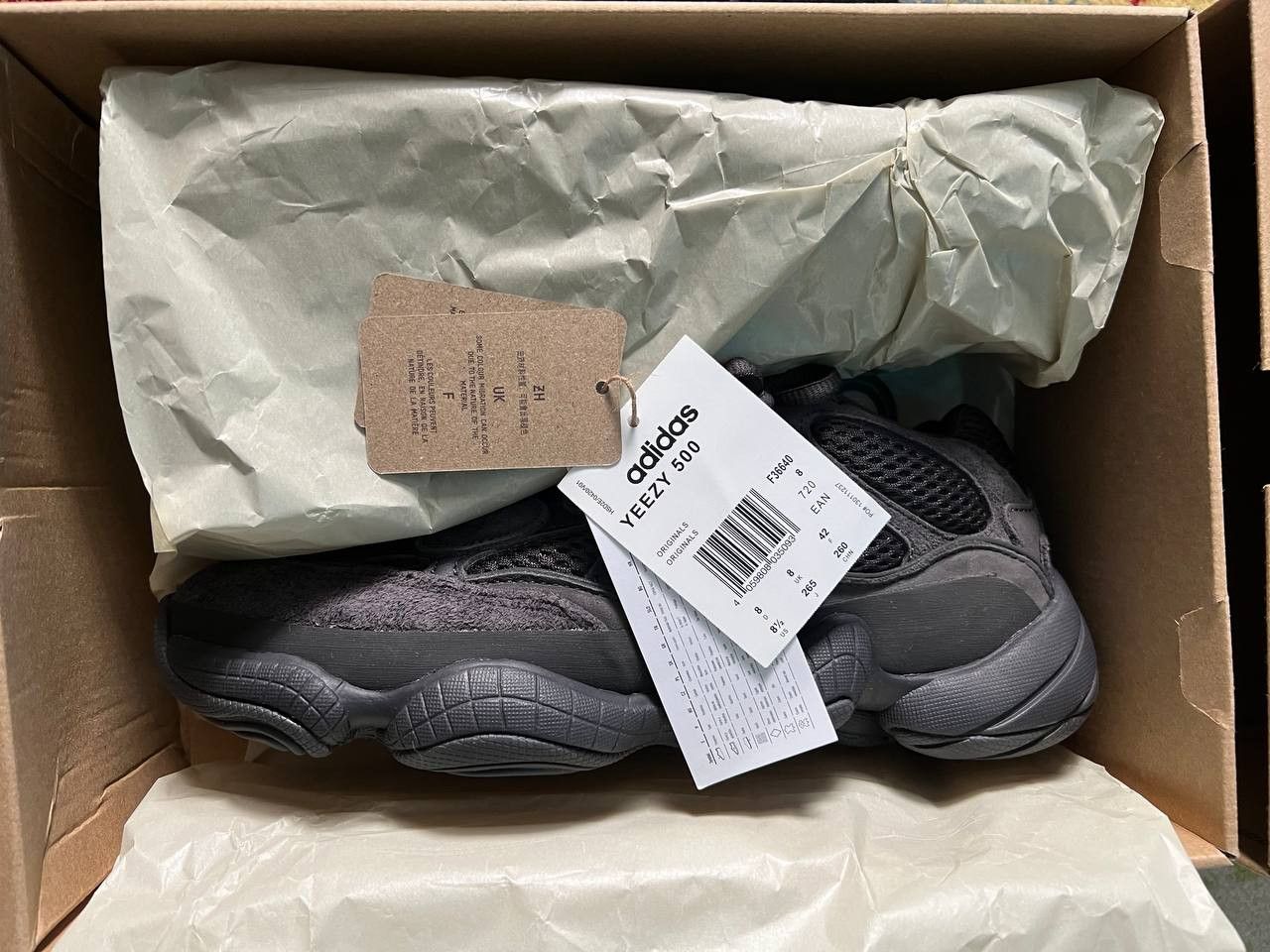 Kanye west yeezy 500 black 2025