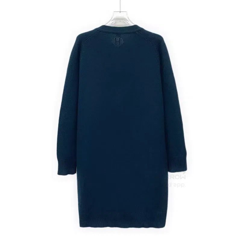 Hermes Hermes Navy cashmere V-neck single-button long-sleeve knit Size M / US 6-8 / IT 42-44 - 2 Thumbnail