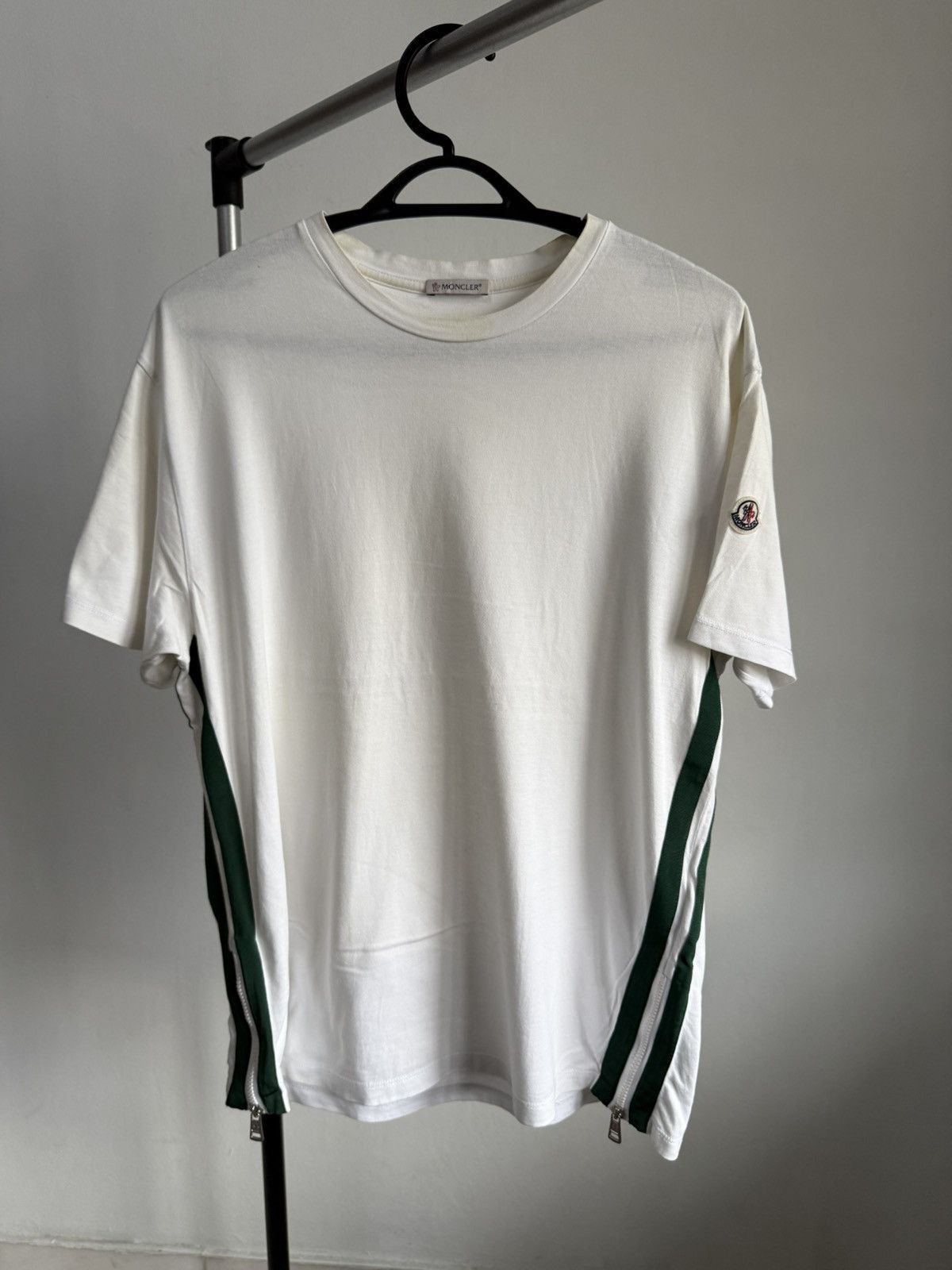 Moncler Moncler Tee Green stripe shirt Size US L / EU 52-54 / 3 - 1 Thumbnail