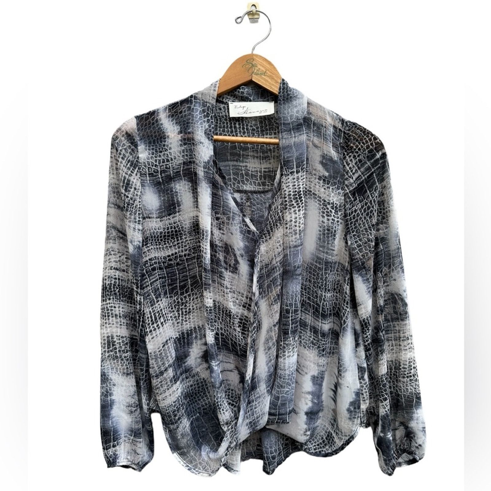 Vintage Havana Vintage Havana Blue Print Blouse Size S Sheer Drape Front Size S / US 4 / IT 40 - 1 Thumbnail