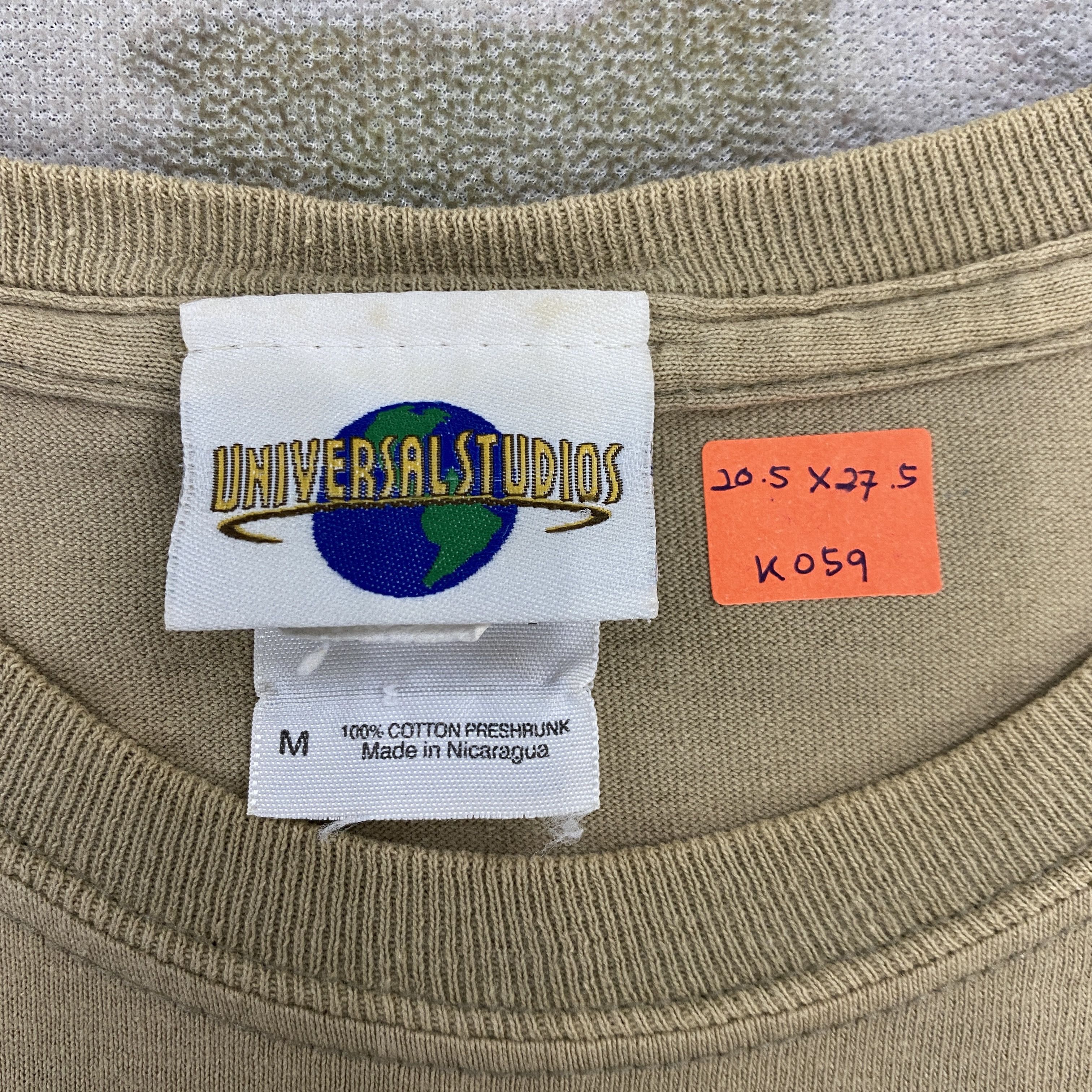 Universal Studios Vintage Universal Studios Jurassic Park Tshirt - K059 Size US M / EU 48-50 / 2 - 4 Thumbnail