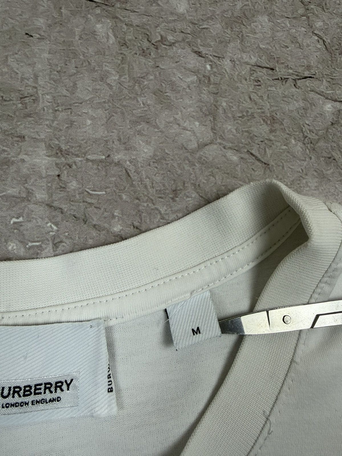 Burberry Burberry London Big Logo T-shirt M Size US M / EU 48-50 / 2 - 7 Thumbnail