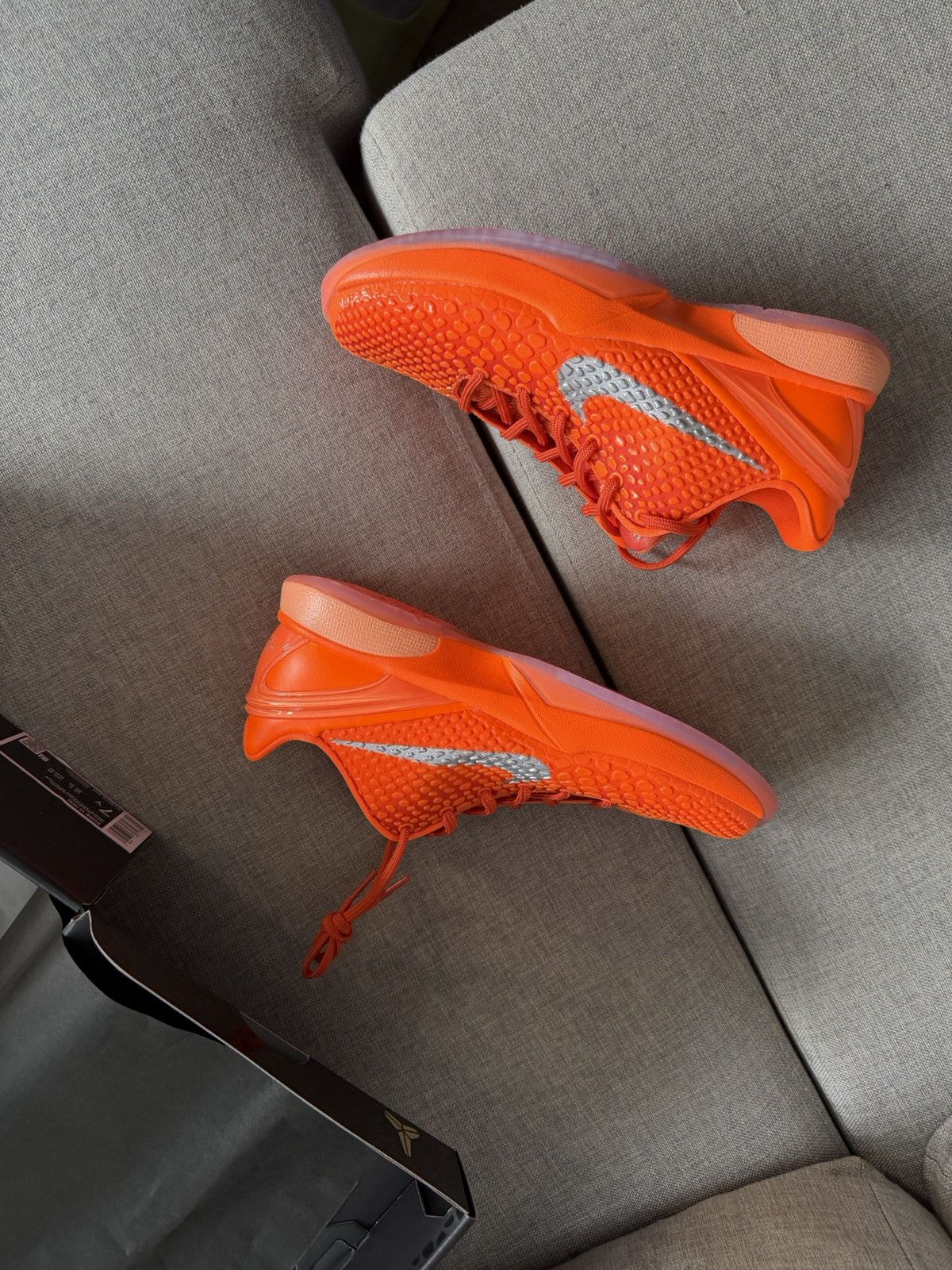 Nike Kobe VI GS Total orange Size US 7 / EU 40 - 1 Thumbnail