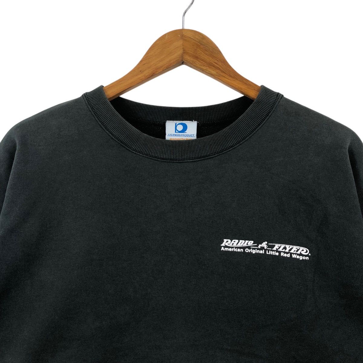 Vintage Vintage 90s Red Wagon Radio & Flyers Sweatshirt Racing Size US L / EU 52-54 / 3 - 2 Thumbnail