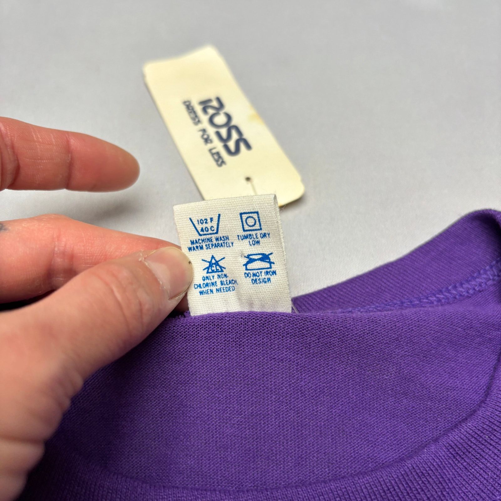 Champion Vintage 80s Champion Blank Tee Shirt Purple Men's Medium Size US M / EU 48-50 / 2 - 7 Thumbnail