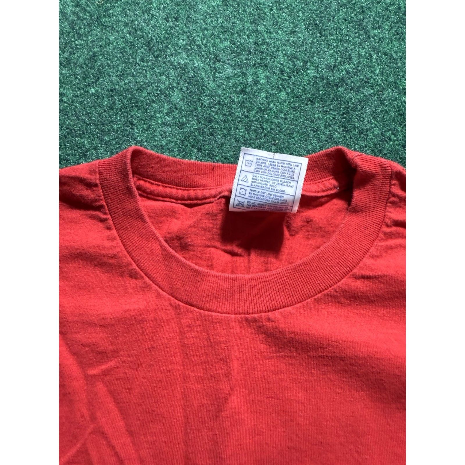 Vintage VINTAGE 90s Drug Shirt Integrilin Eptifibatide Injection T-Shirt Red Large Men Cotton Alstyle Apparel & Activewear Shirt 90s Mens Size US L / EU 52-54 / 3 - 6 Thumbnail