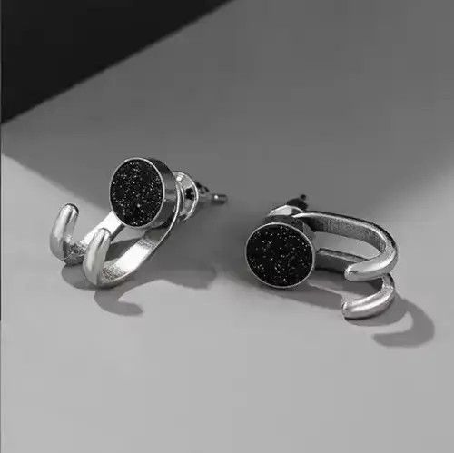 Sterling Silver Hook Paw Stud Earrings for Men Size ONE SIZE - 4 Thumbnail