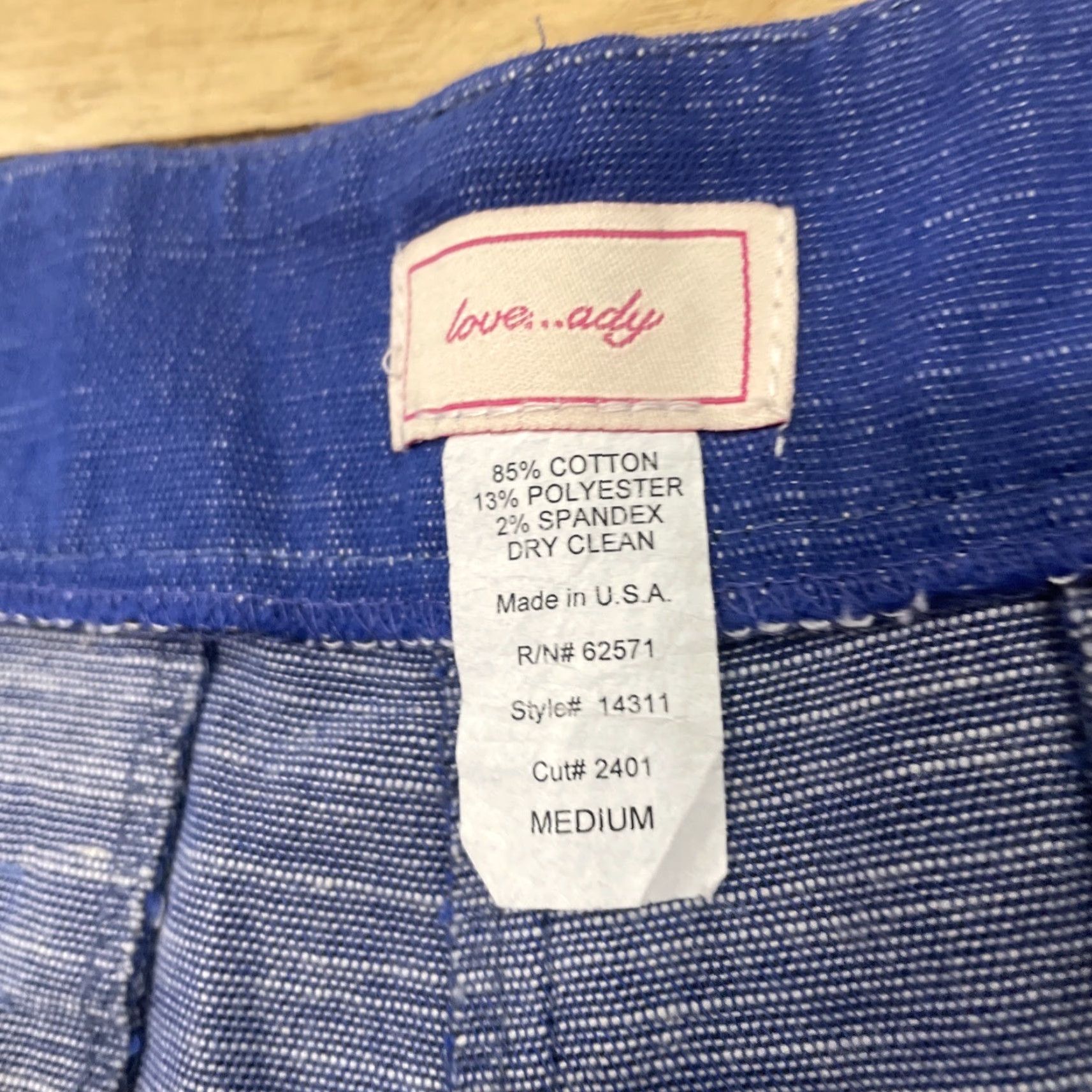 Vintage LOVE...ADY Shorts Women M Blue 1in Inseam Casual Cut-Off Cotton Blend Spandex Stretch USA Made 31x1in XS? Size 32" / US 10 / IT 46 - 5 Thumbnail