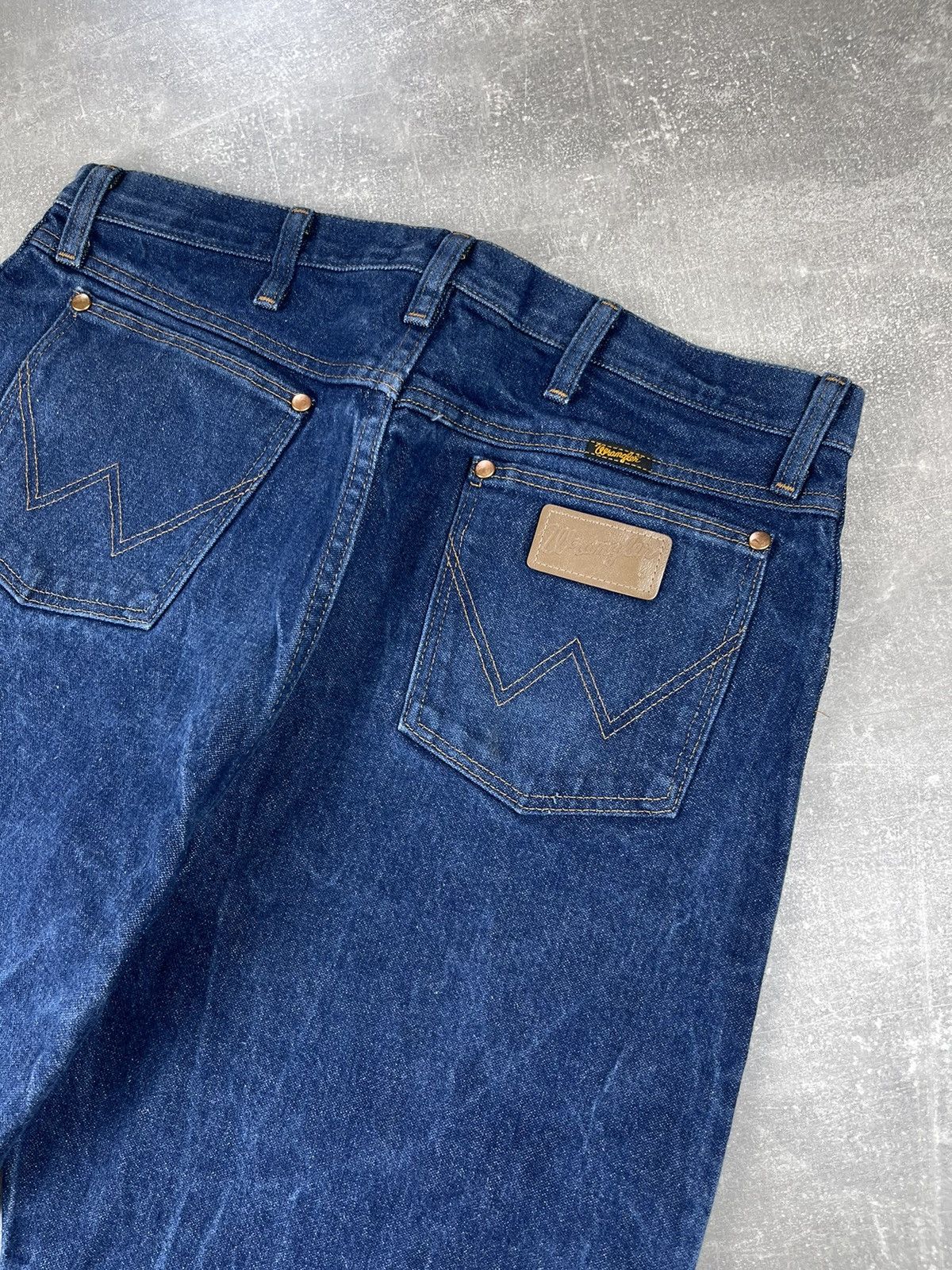 Vintage × Wrangler Rare! Vintage! Wrangler 80s Navy Blue Denim Jeans Size US 35 - 5 Thumbnail