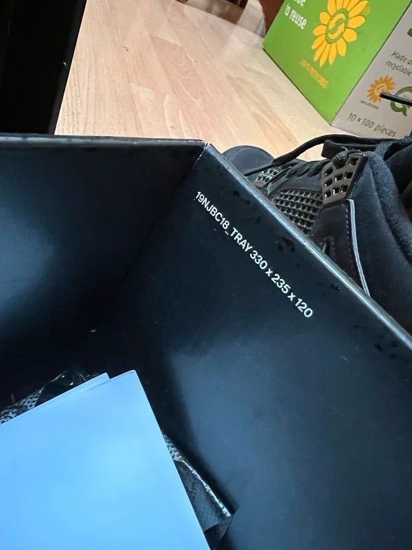 Jordan Brand Jordan 4 black cat 2020 Size US 9 / EU 42 - 15 Thumbnail