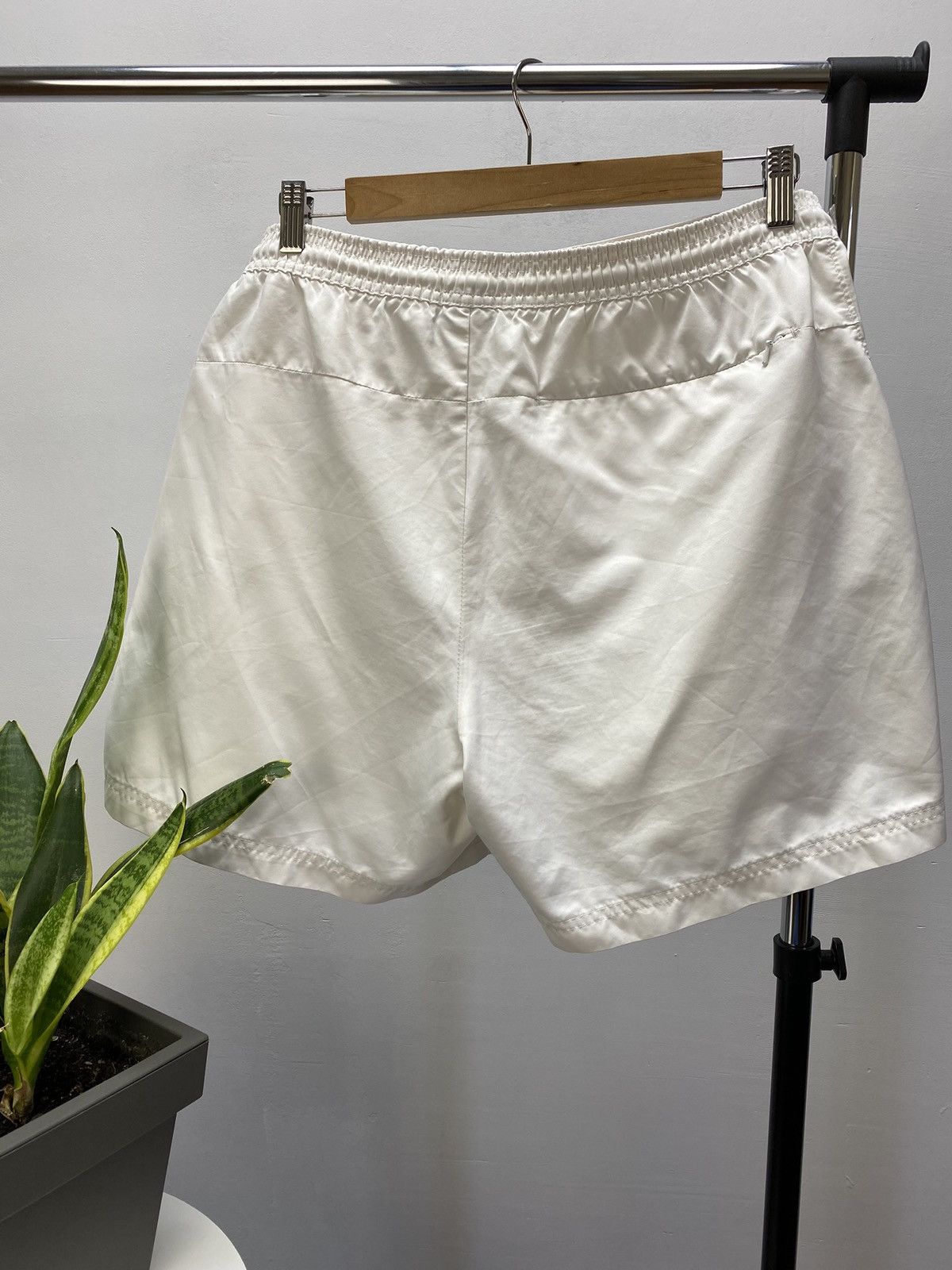 Nike × Vintage Nike Challenge Court white Shorts Size US 36 / EU 52 - 12 Thumbnail