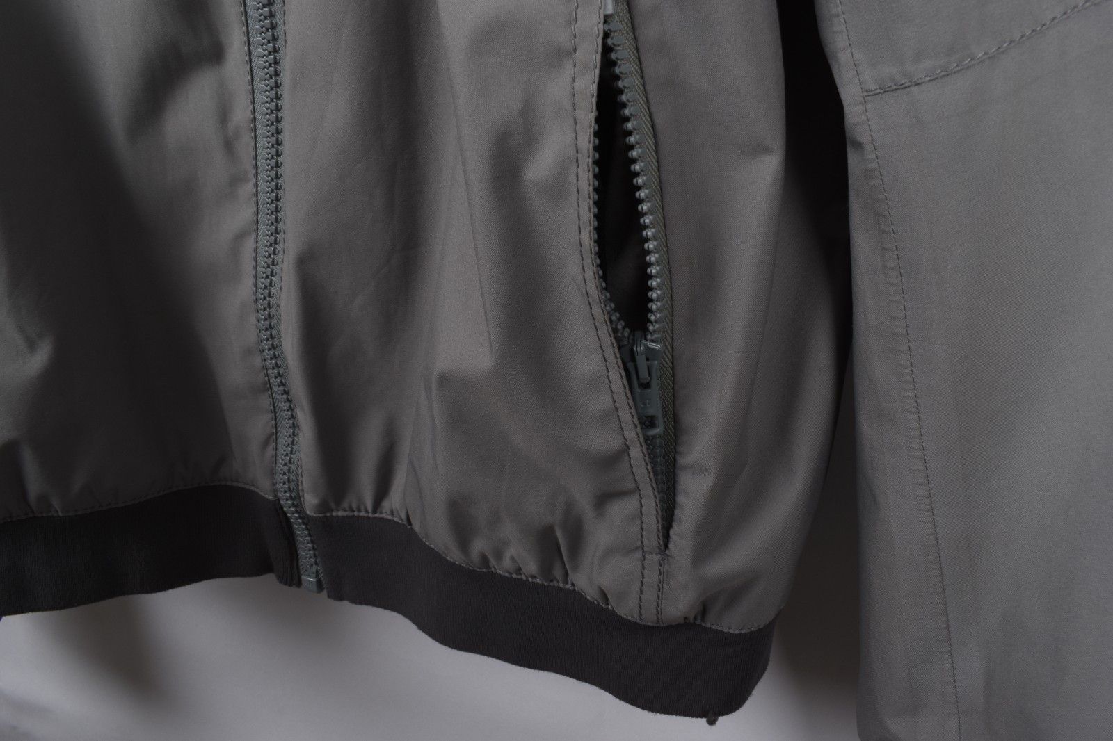 Prada Prada Men Jacket light Bomber Size IT48-M, S1085 Size US M / EU 48-50 / 2 - 10 Thumbnail
