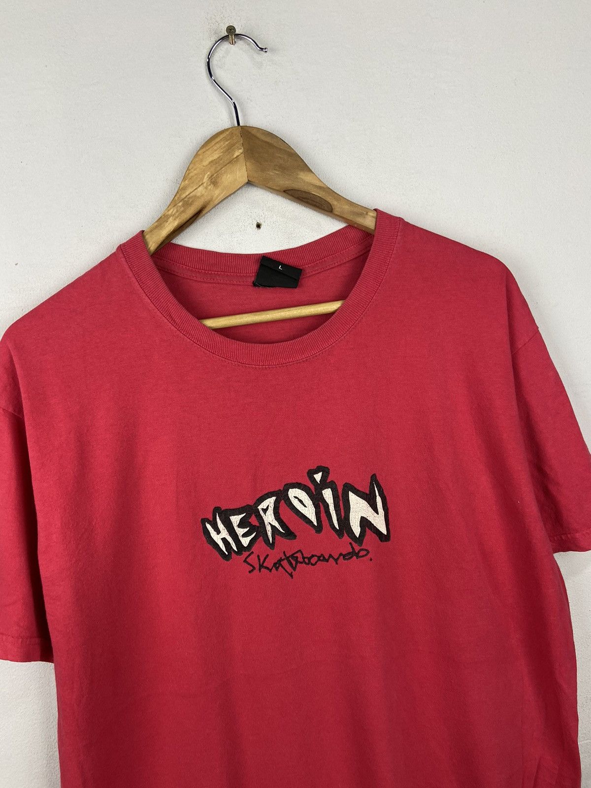 Vintage Vintage 90s Heroin Skateboard Tee Size US L / EU 52-54 / 3 - 4 Thumbnail
