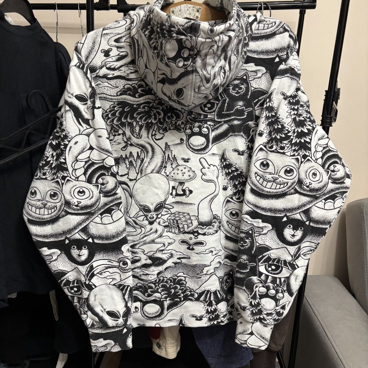 RIPNDIP Vintage Y2K All Over Print Ripndip Hoodie Punk ERD Grunge Size US L / EU 52-54 / 3 - 2 Thumbnail