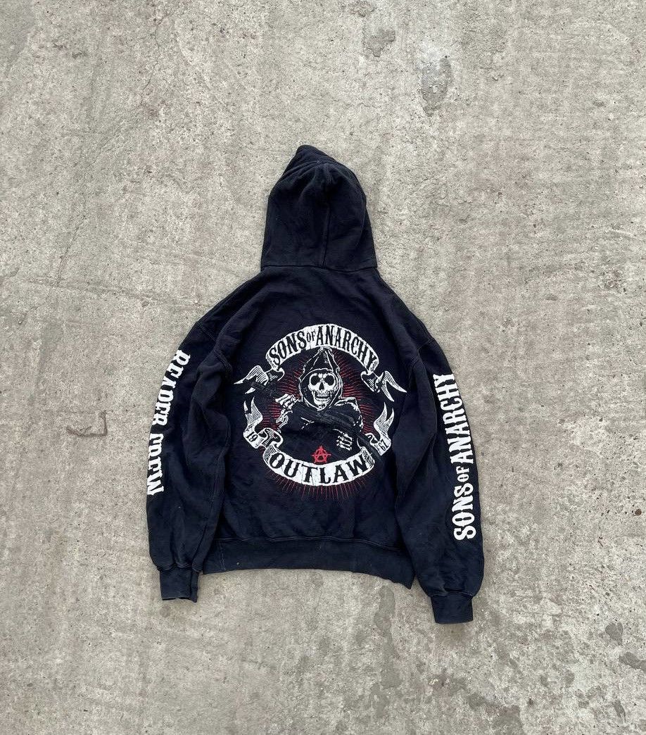 Gildan Vintage Black Hoodie | Grailed