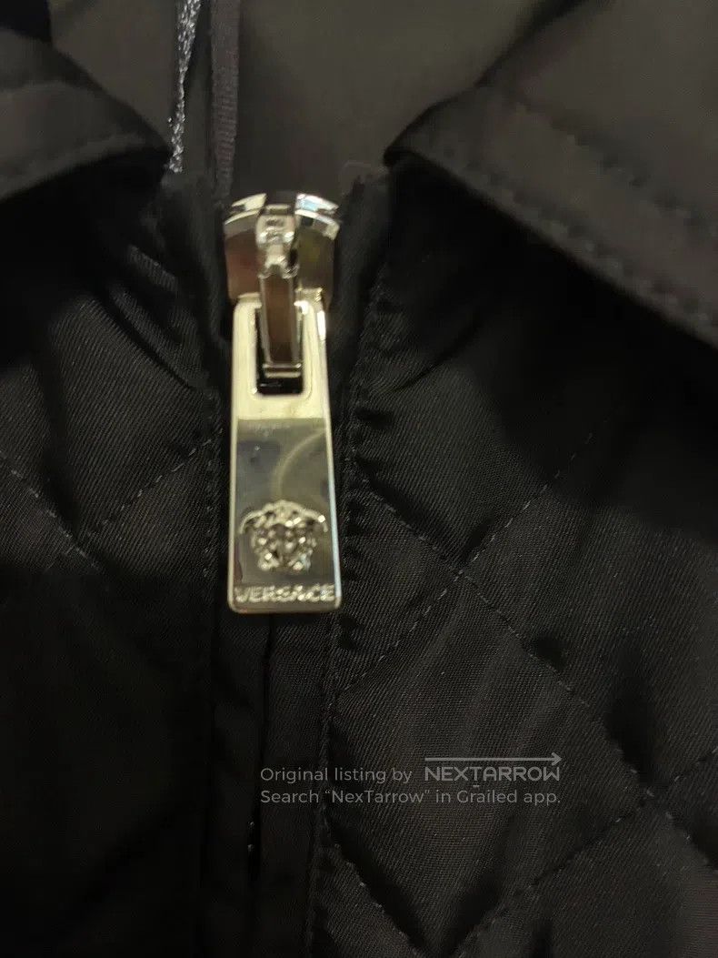 Versace Versace Classic padded clothes Size US L / EU 52-54 / 3 - 5 Thumbnail